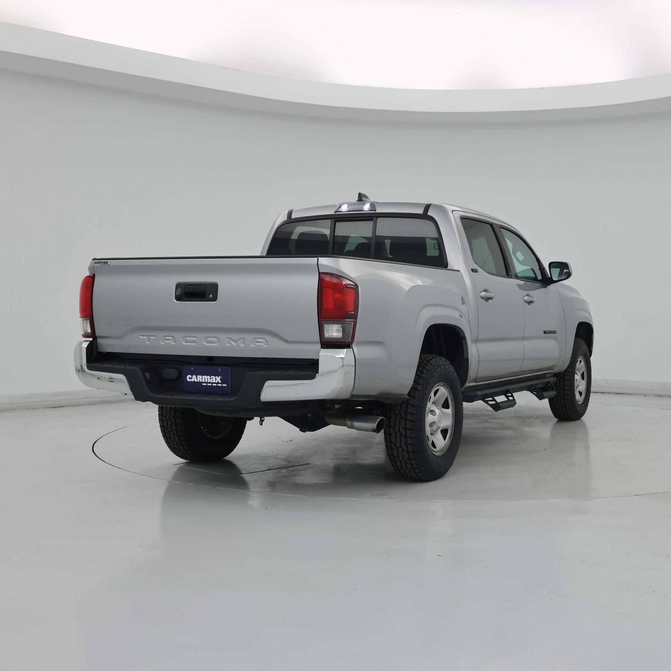 Thumbnail: 2020 Toyota Tacoma - 8