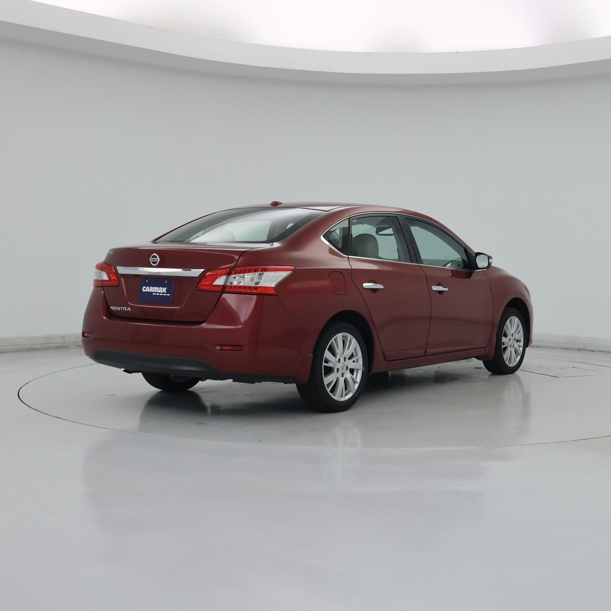 Thumbnail: 2015 Nissan Sentra - 8