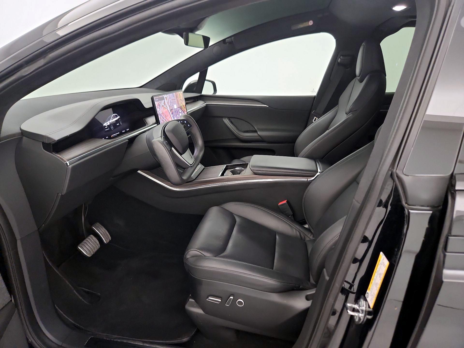 Thumbnail: 2022 Tesla Model X - 11