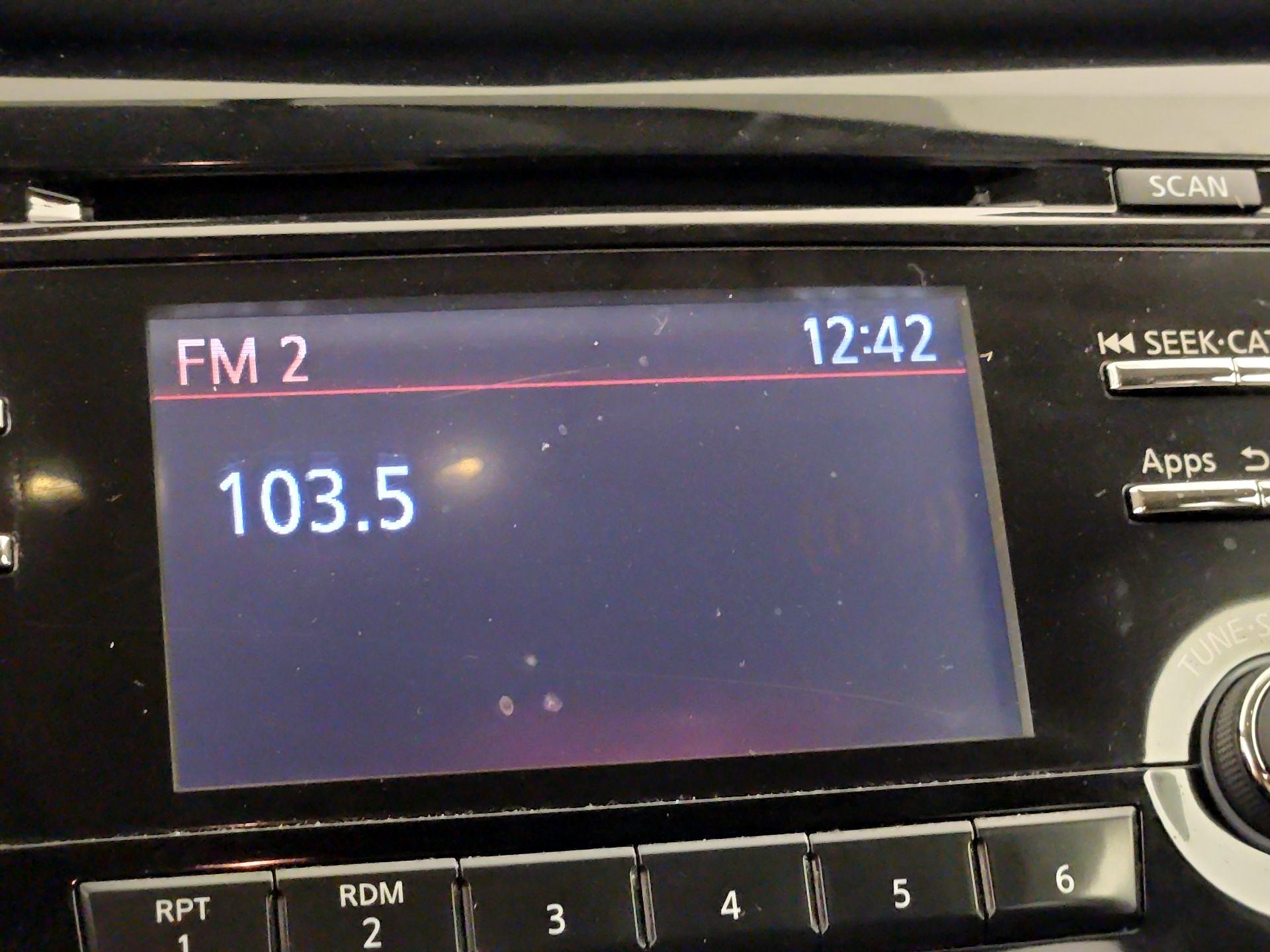 Thumbnail: 2016 Nissan Rogue - 15