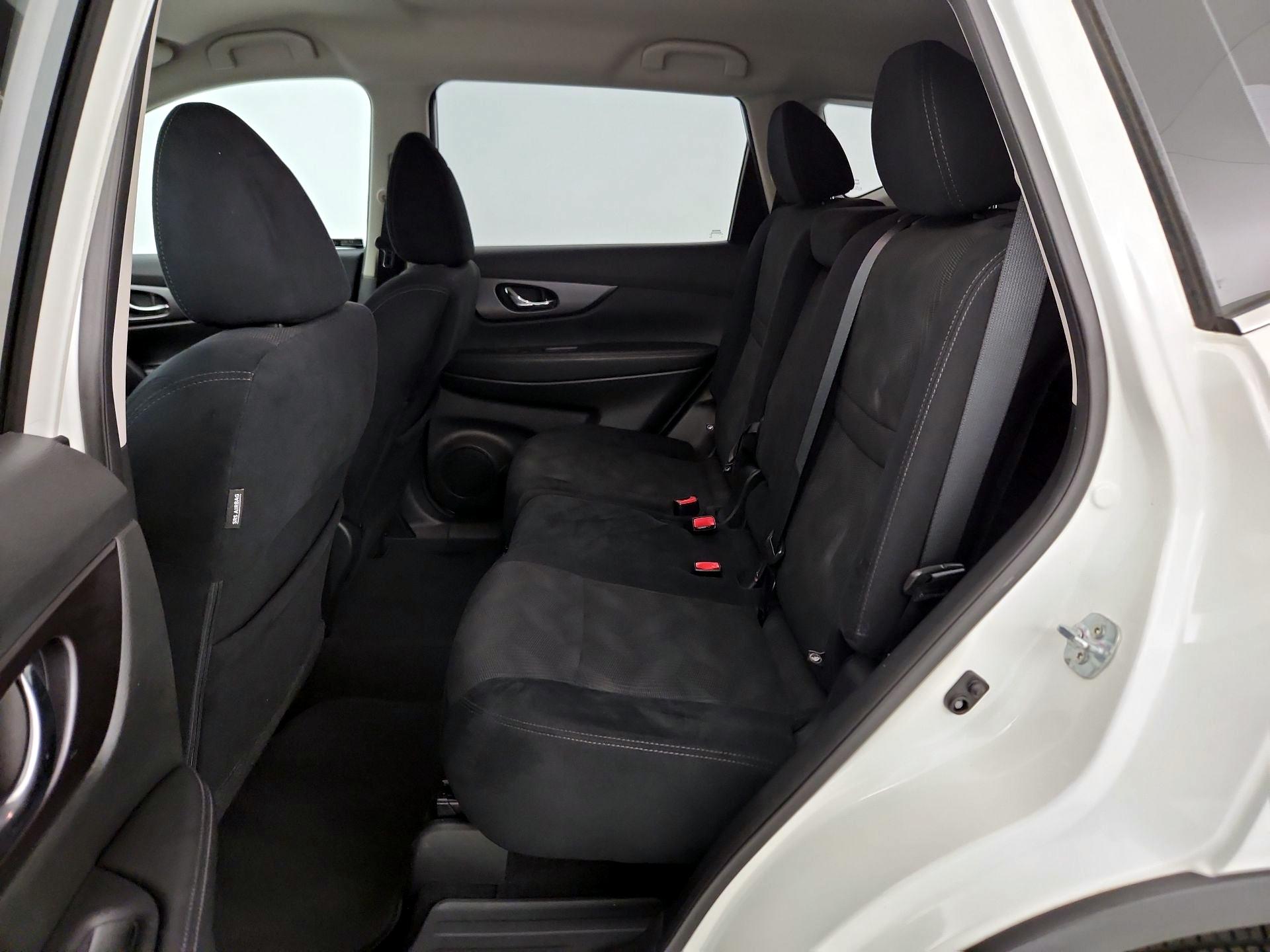 Thumbnail: 2016 Nissan Rogue - 19