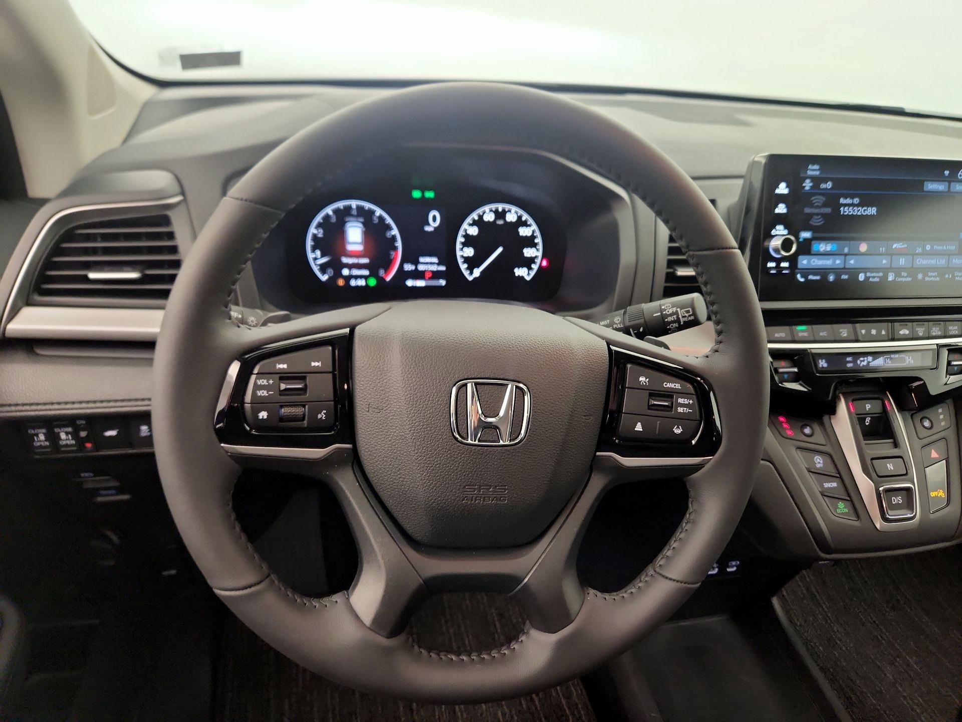 Thumbnail: 2026 Honda Odyssey - 10