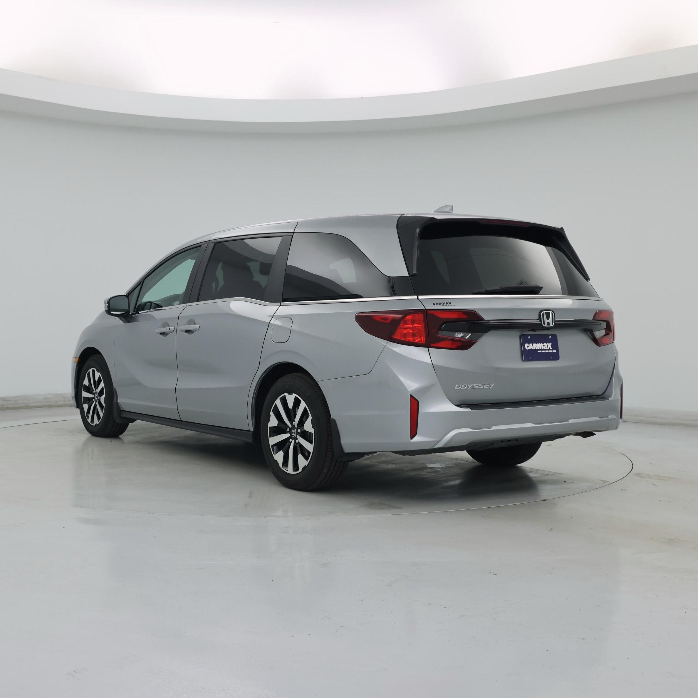 Thumbnail: 2026 Honda Odyssey - 2