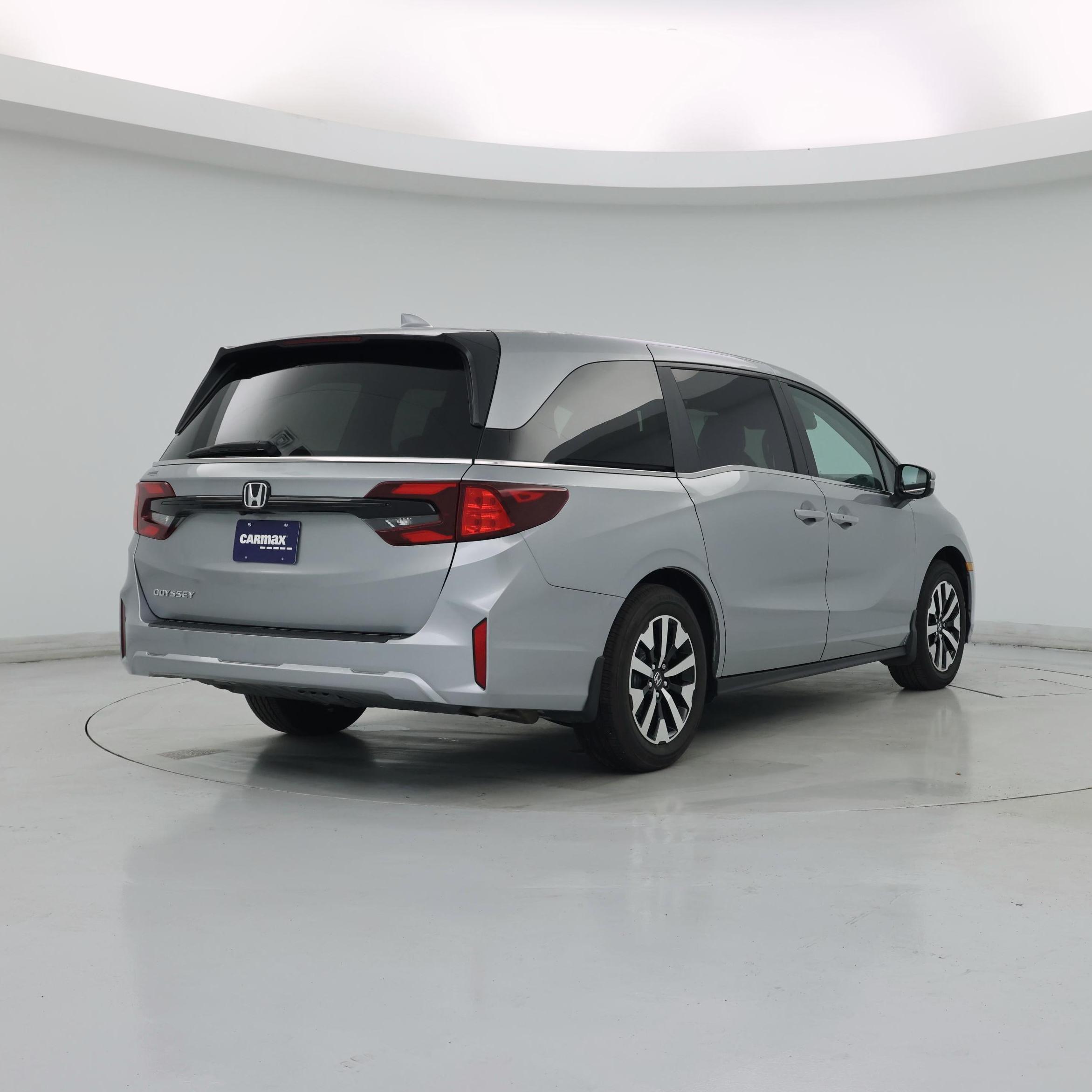 Thumbnail: 2026 Honda Odyssey - 8