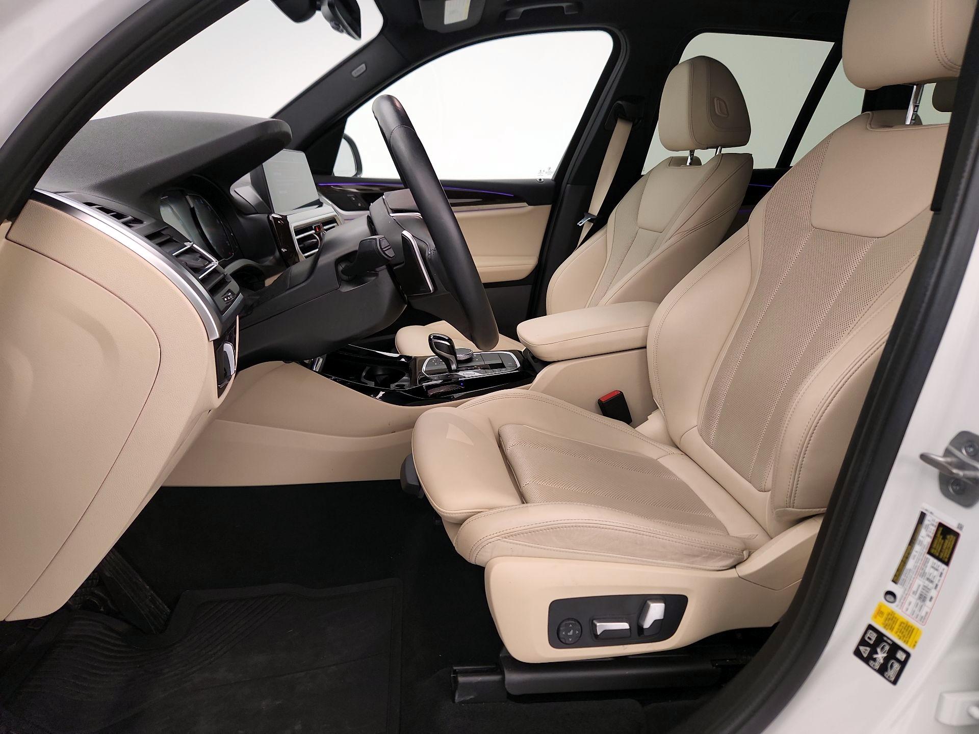 Thumbnail: 2022 BMW X3 - 11
