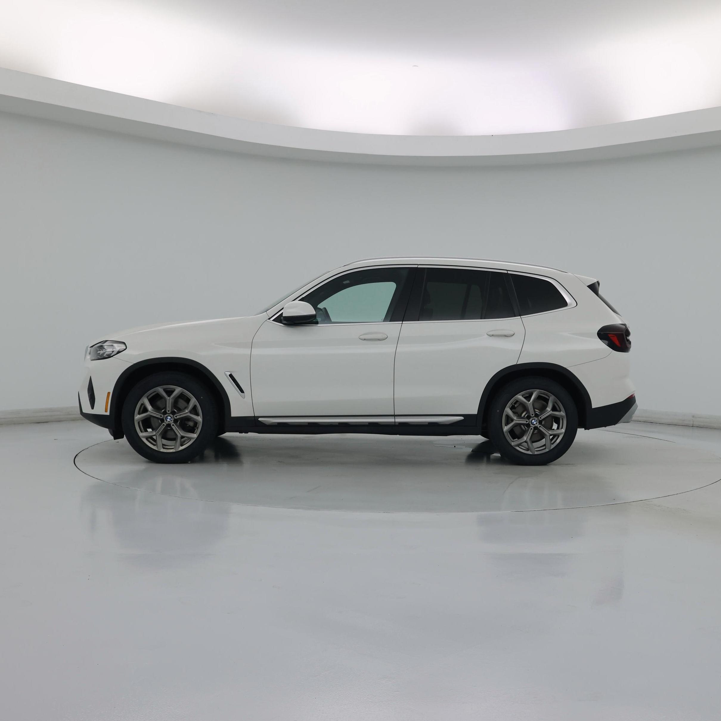 Thumbnail: 2022 BMW X3 - 3