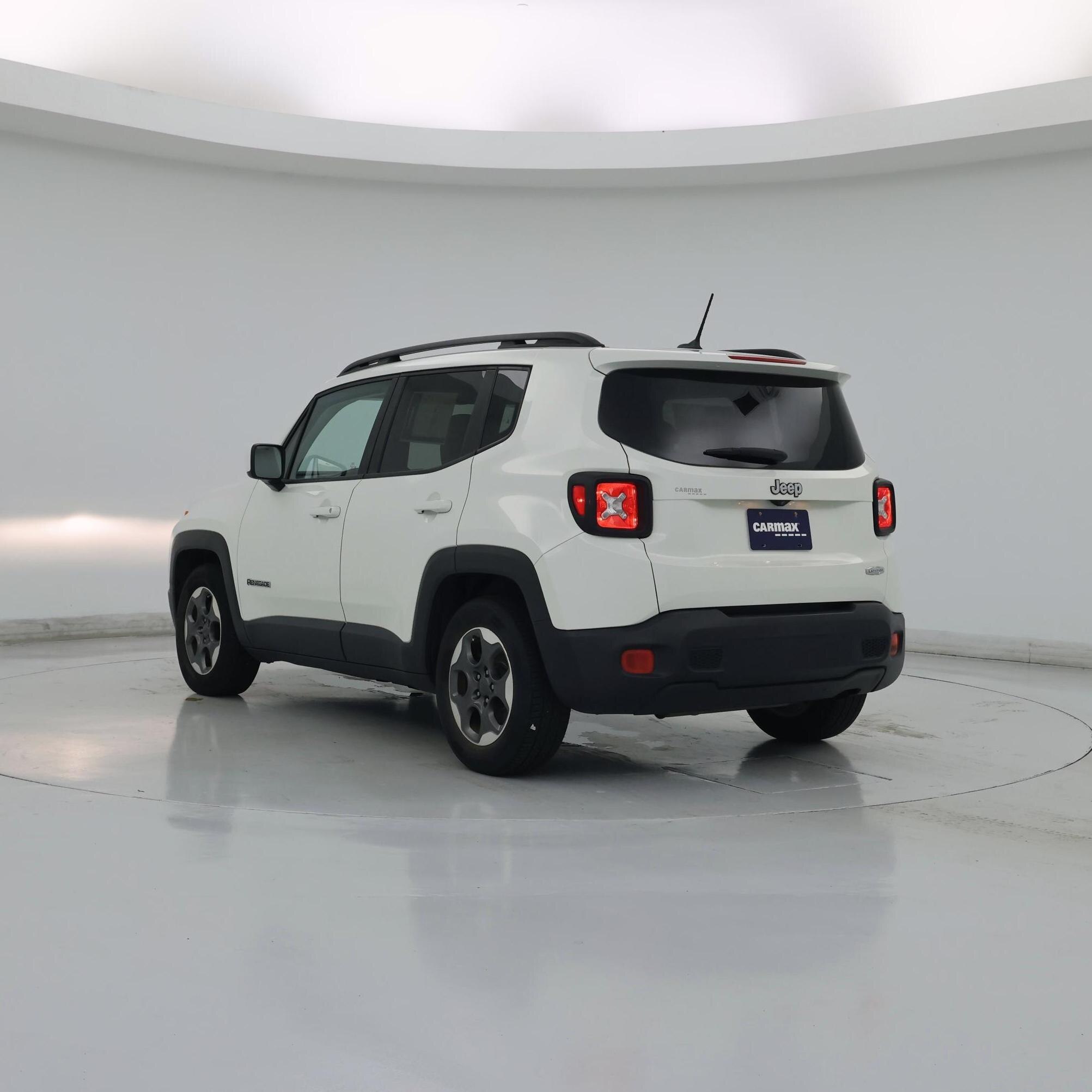 Thumbnail: 2016 Jeep Renegade - 2