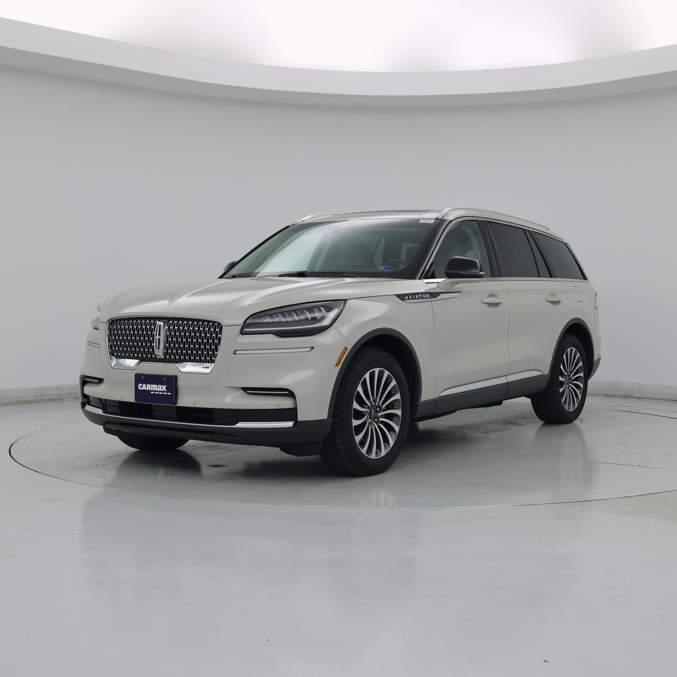 Thumbnail: 2022 Lincoln Aviator - 4