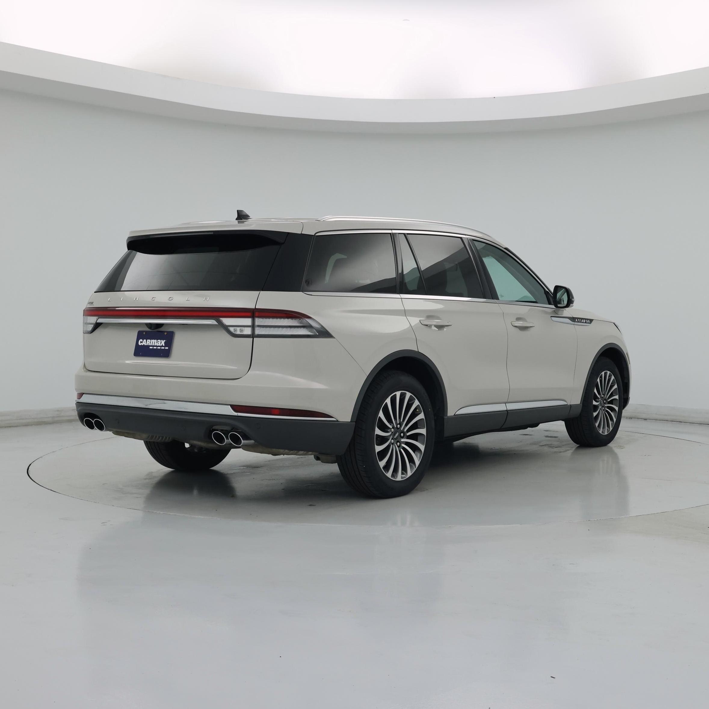 Thumbnail: 2022 Lincoln Aviator - 8