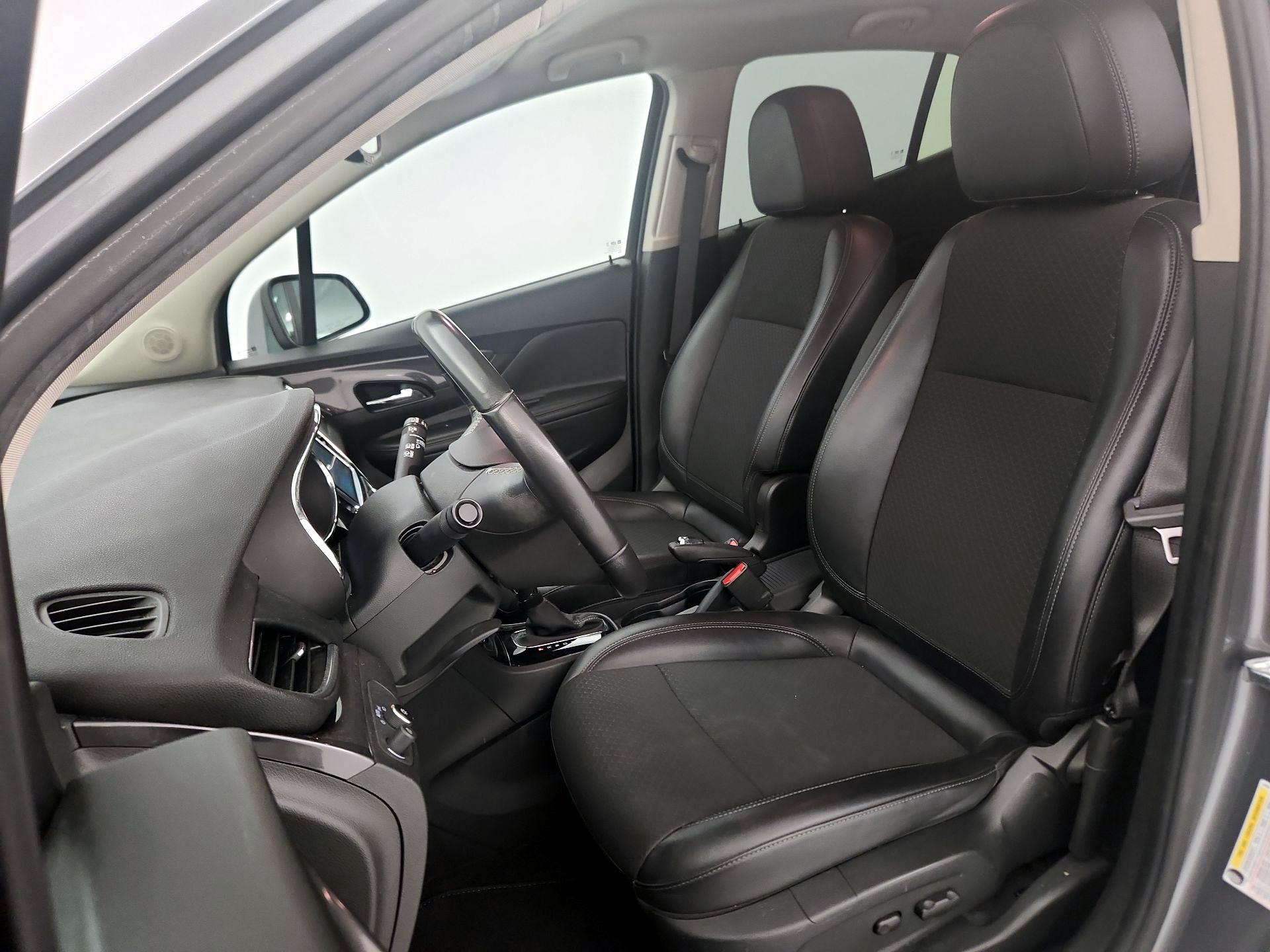 Thumbnail: 2020 Buick Encore - 11