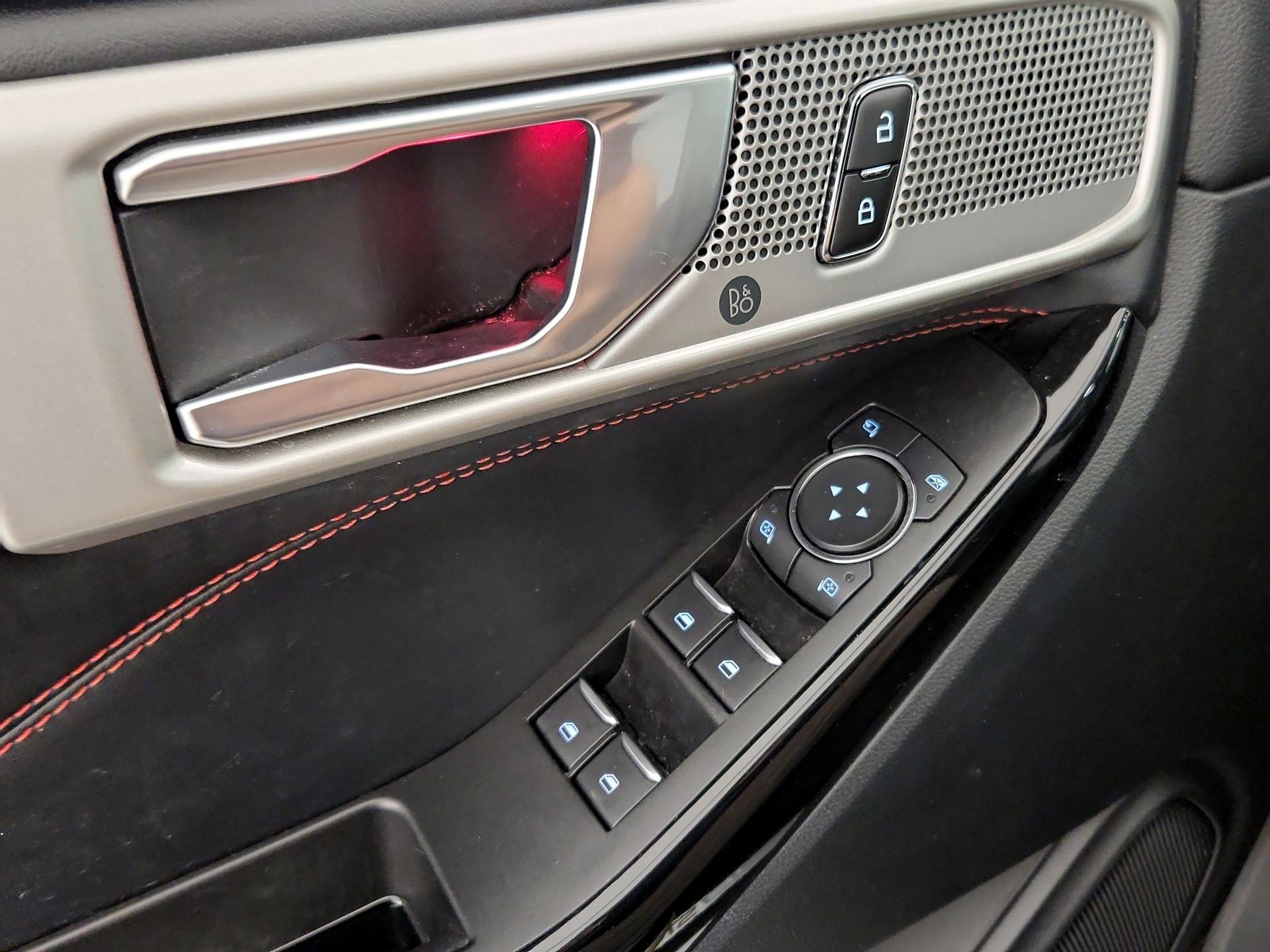 Thumbnail: 2022 Ford Explorer - 12