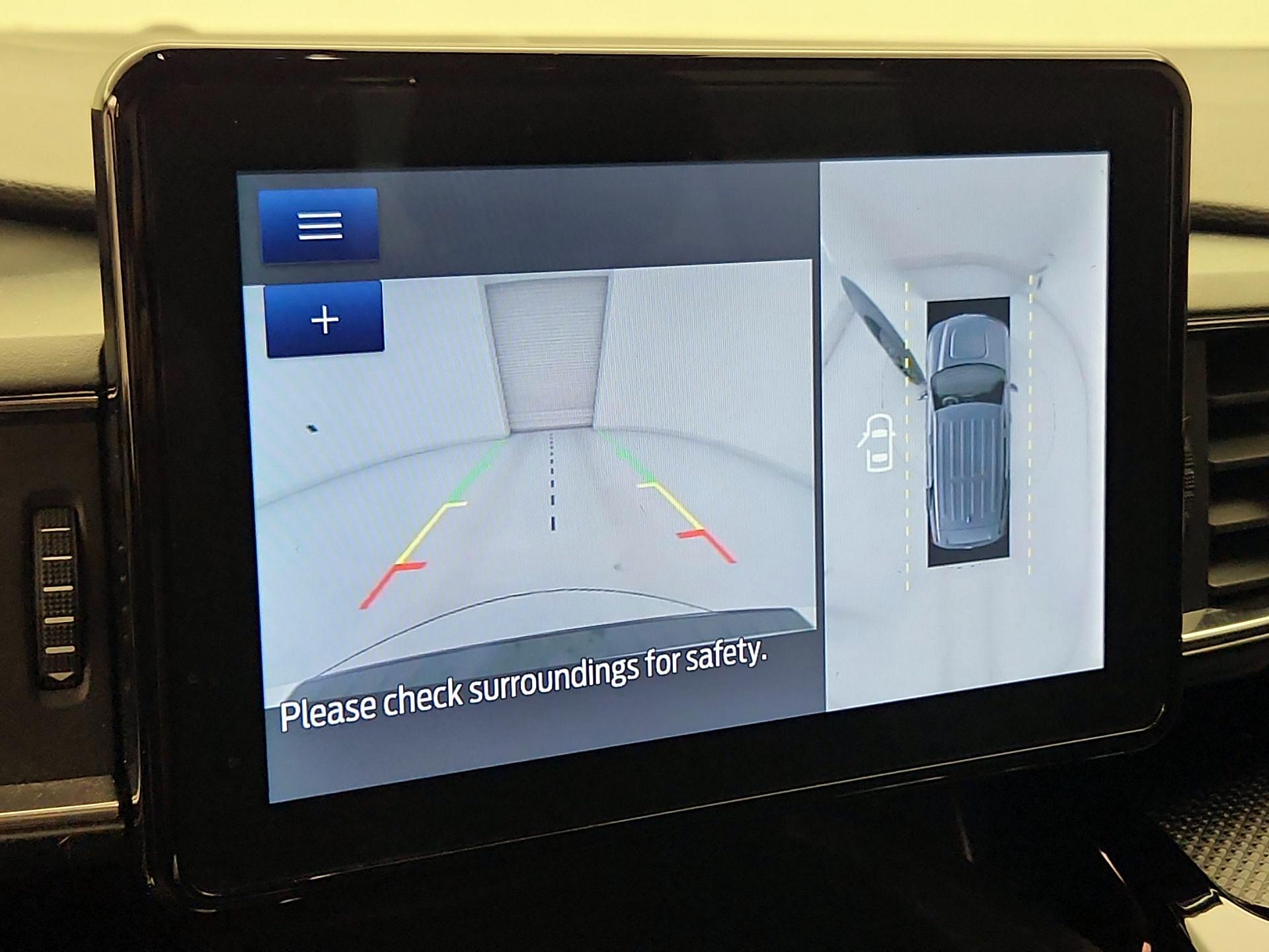 Thumbnail: 2022 Ford Explorer - 15