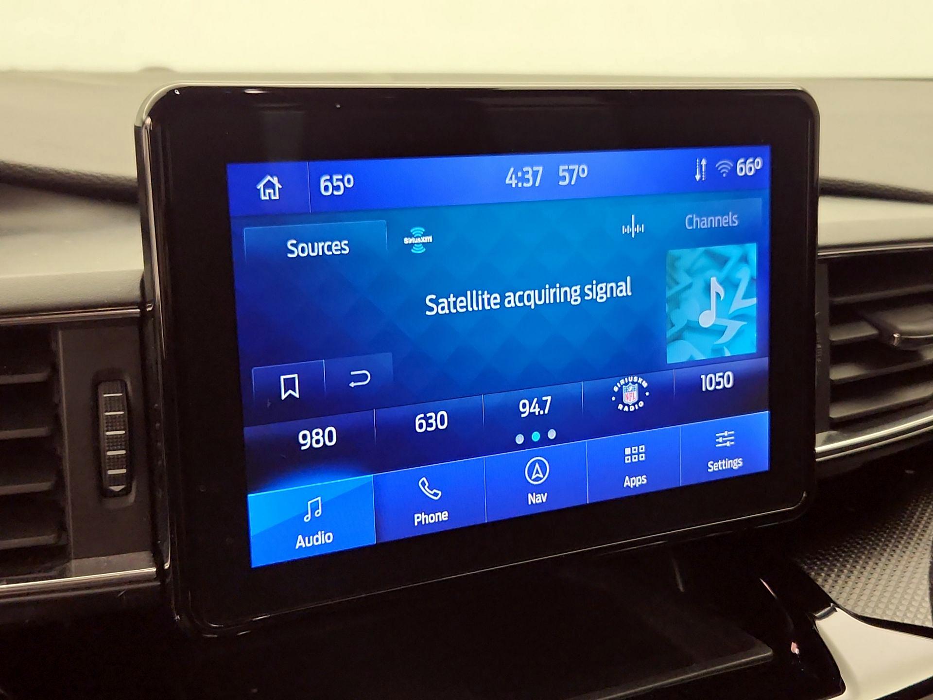 Thumbnail: 2022 Ford Explorer - 16