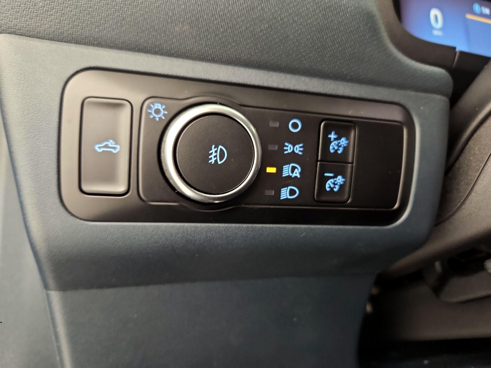 Thumbnail: 2025 Ford Maverick - 13