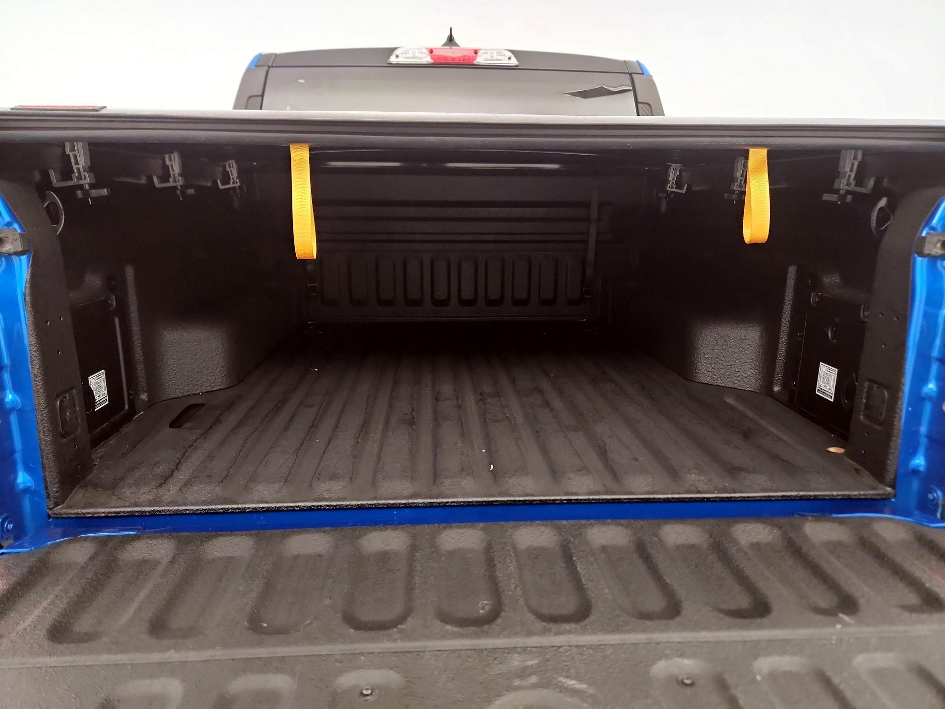 Thumbnail: 2025 Ford Maverick - 20