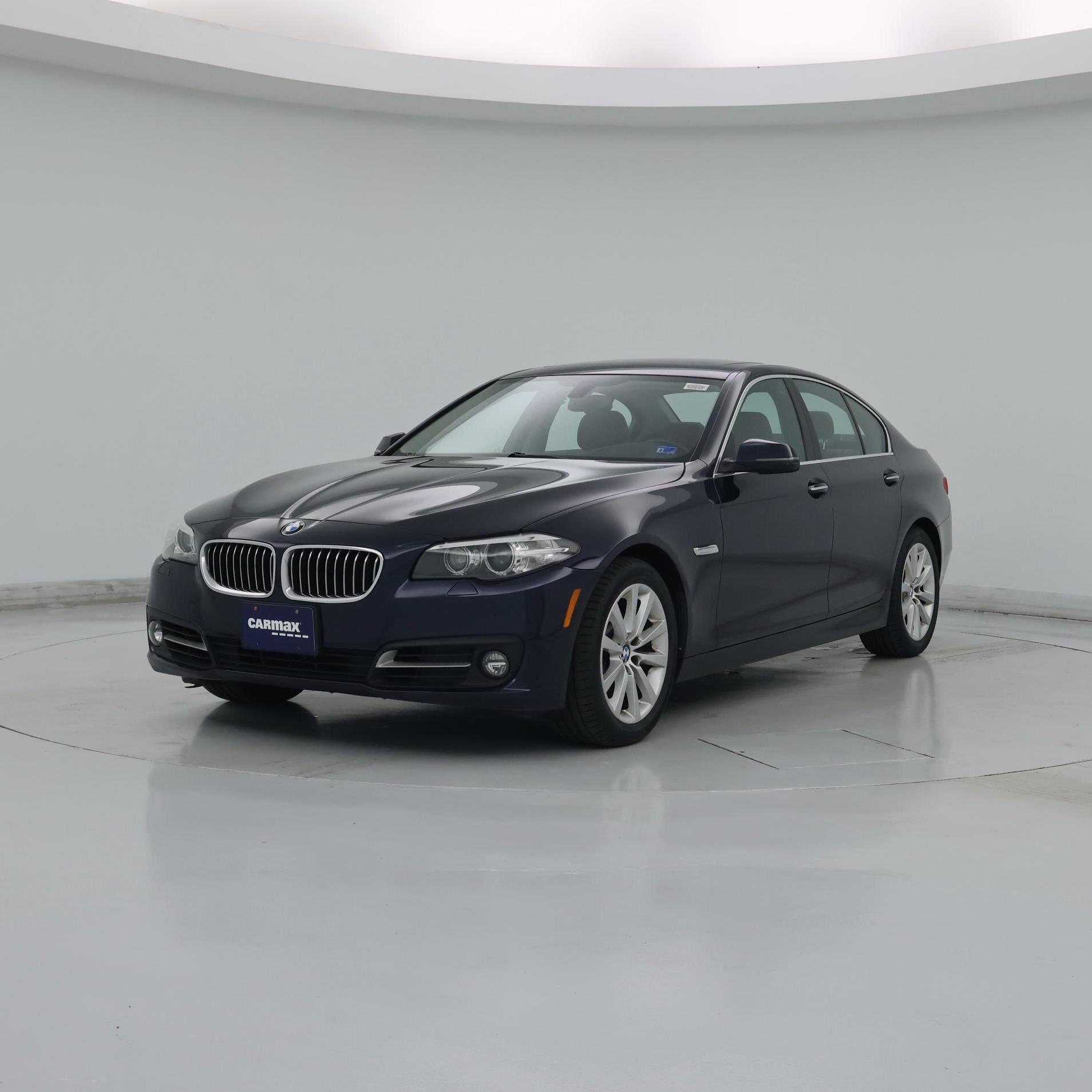 Thumbnail: 2016 BMW 5 Series - 4