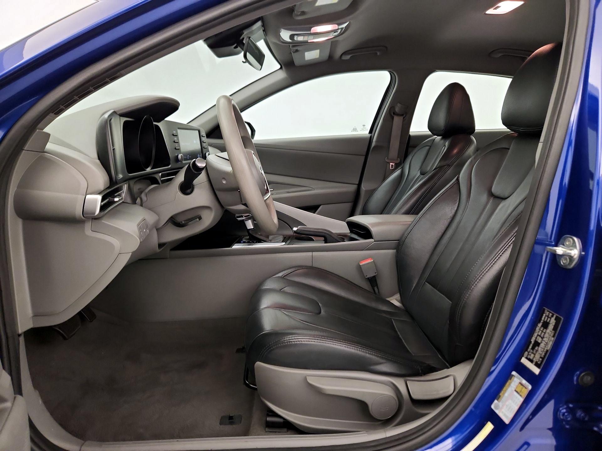 Thumbnail: 2023 Hyundai Elantra - 11