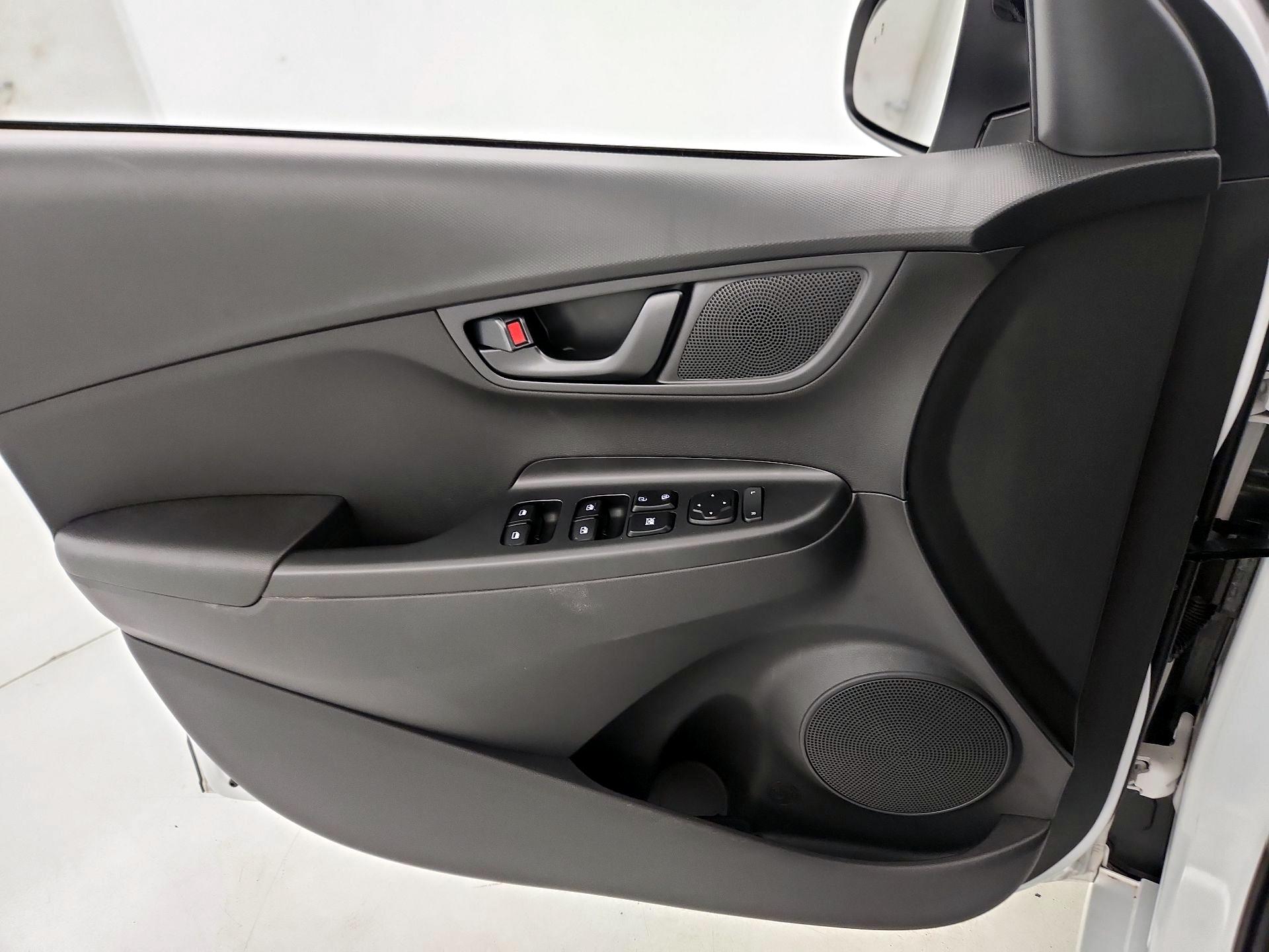 Thumbnail: 2023 Hyundai Kona - 12