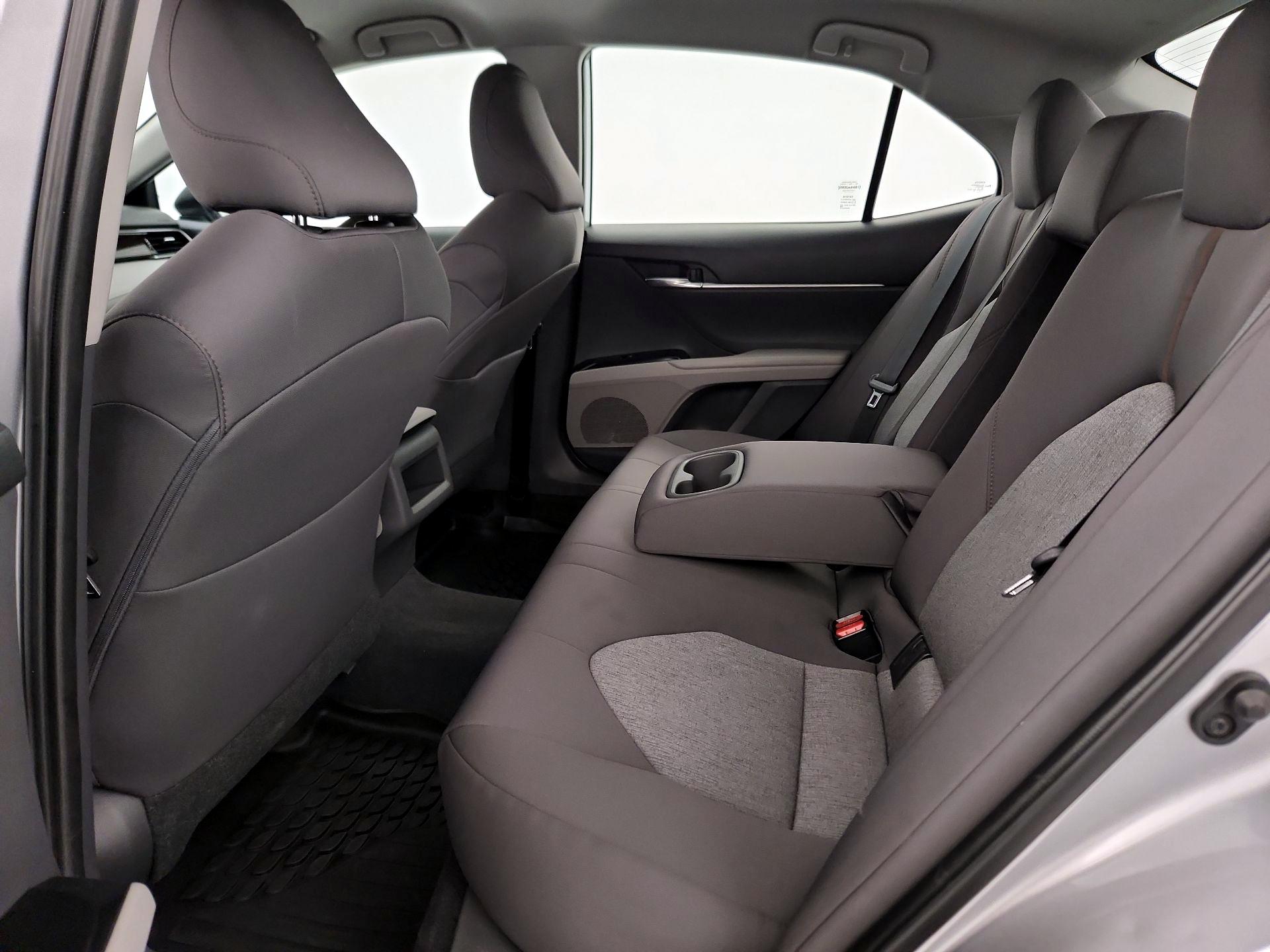 Thumbnail: 2020 Toyota Camry - 19