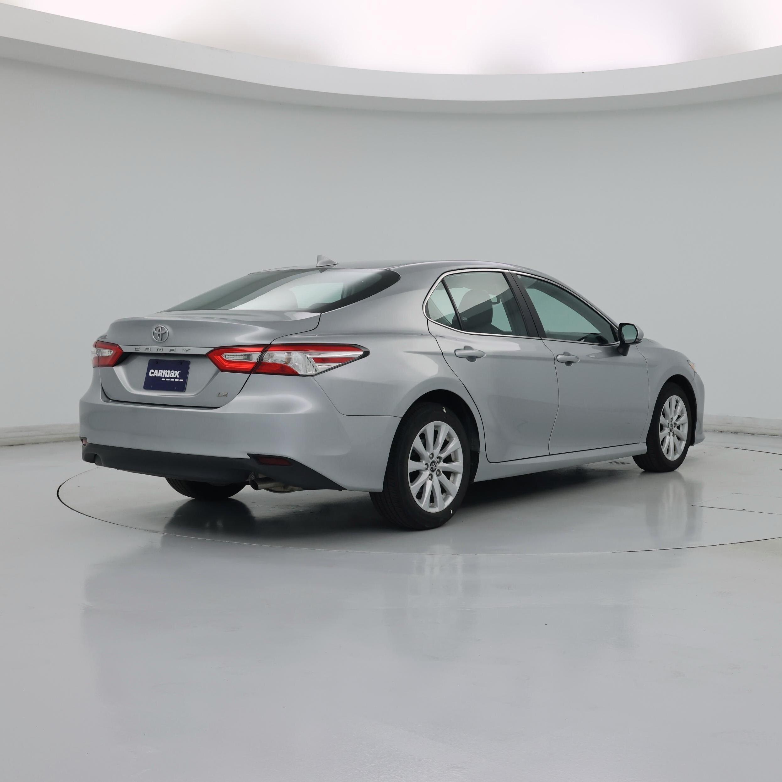 Thumbnail: 2020 Toyota Camry - 8