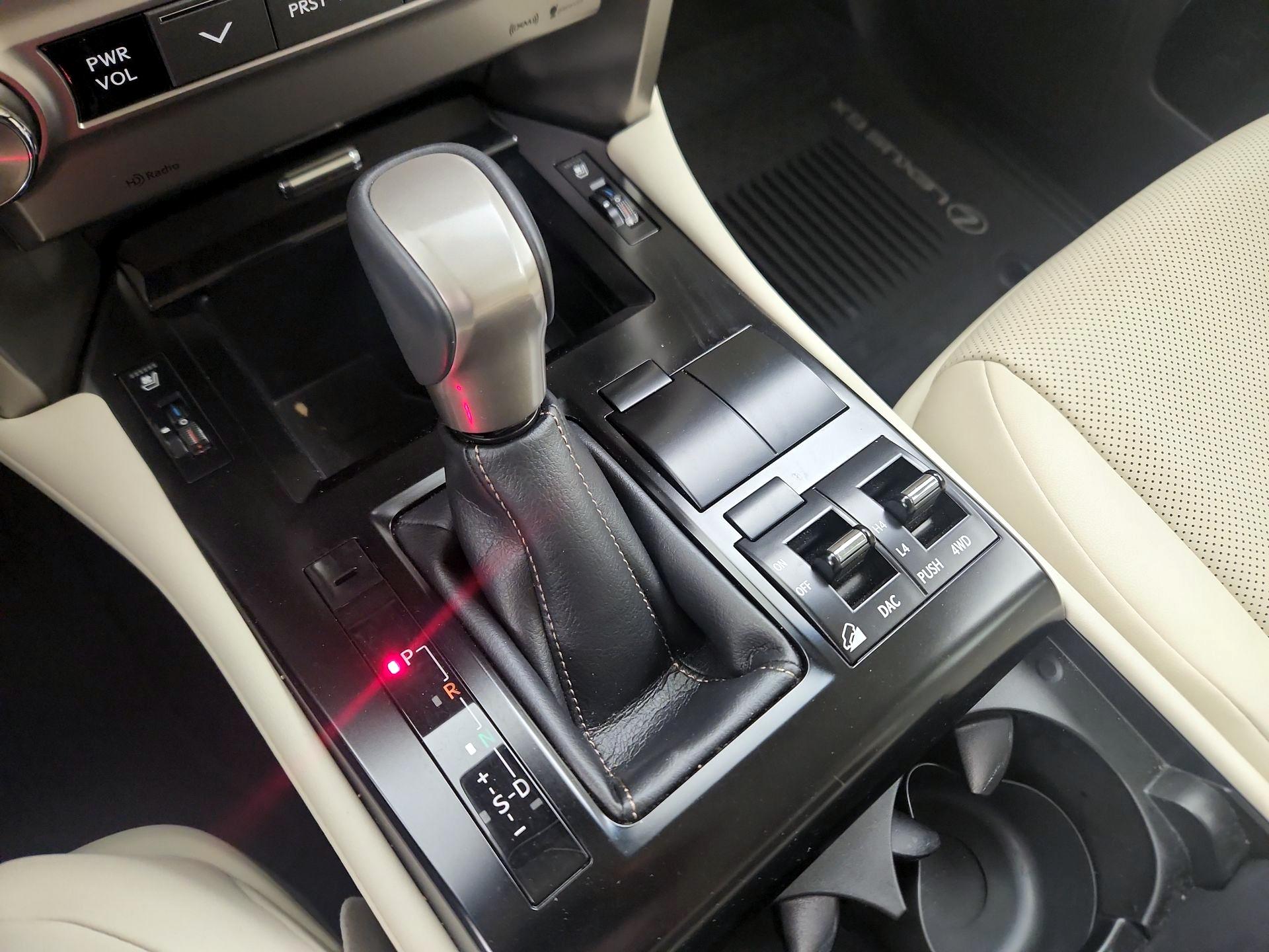 Thumbnail: 2021 Lexus GX - 17