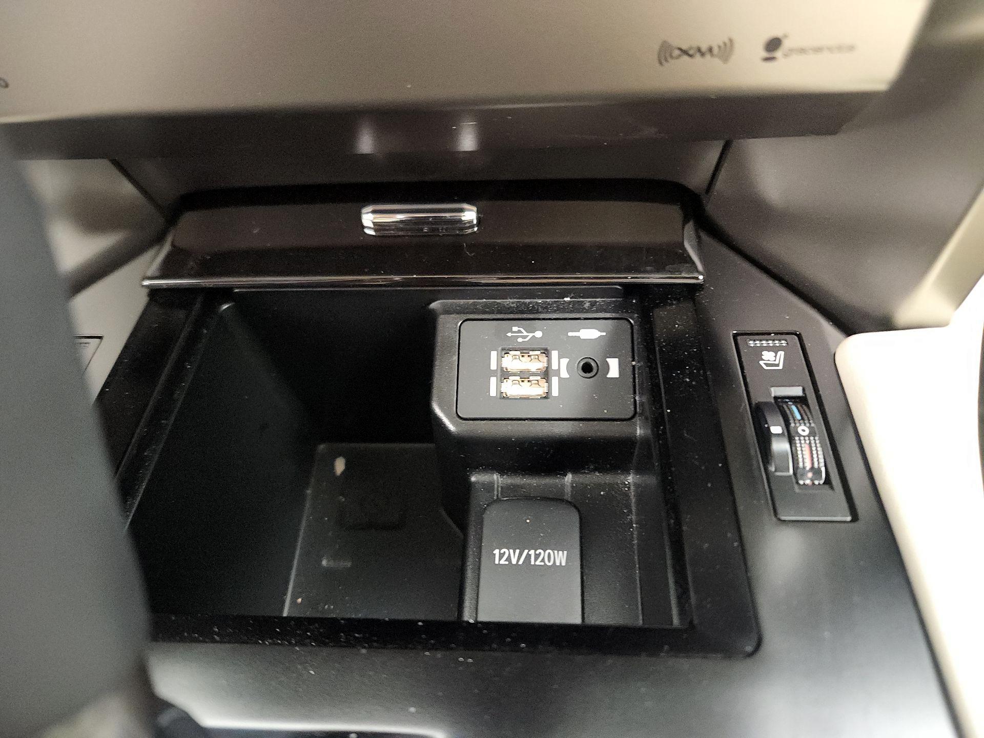 Thumbnail: 2021 Lexus GX - 18