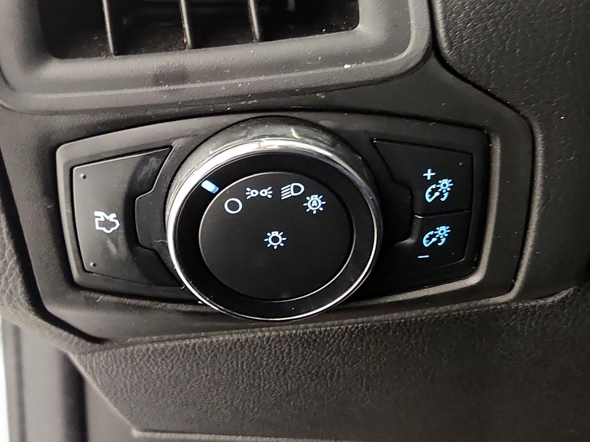 Thumbnail: 2014 Ford Focus - 13