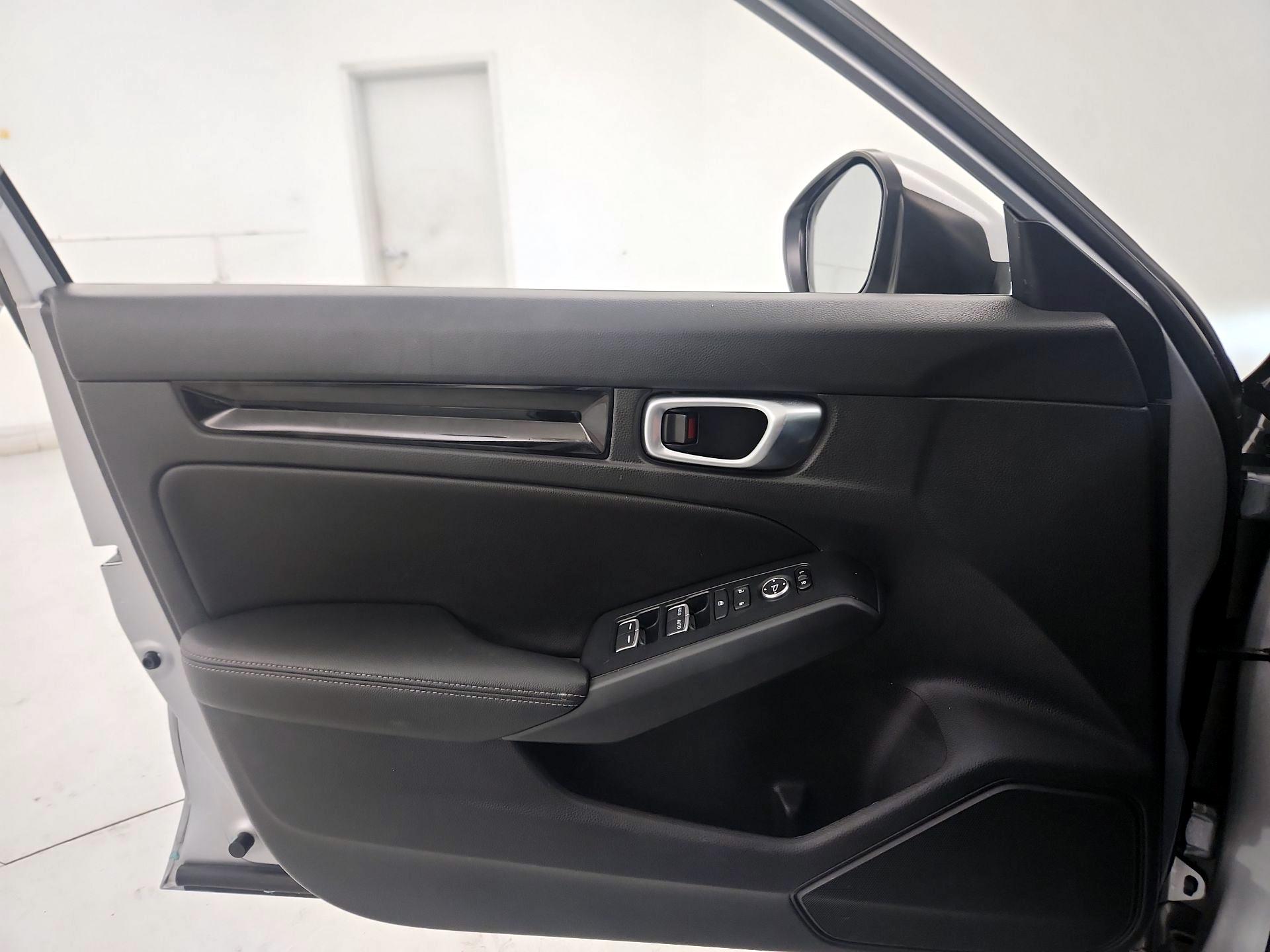 Thumbnail: 2024 Honda Civic - 12