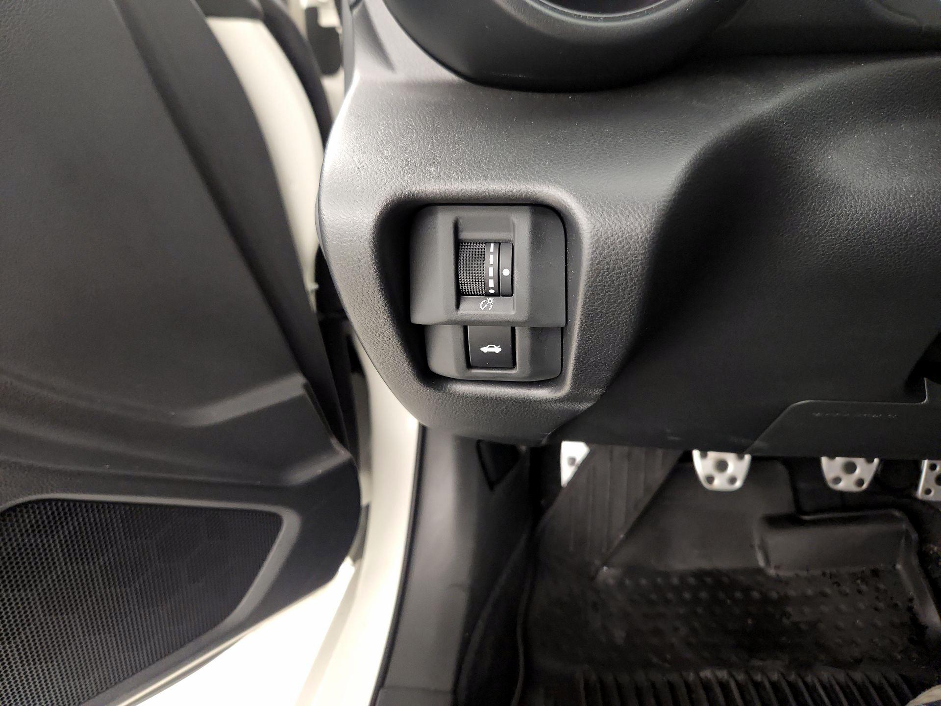 Thumbnail: 2025 Toyota GR86 - 13