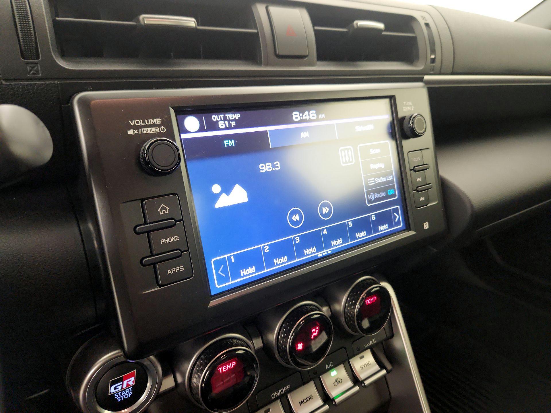 Thumbnail: 2025 Toyota GR86 - 16