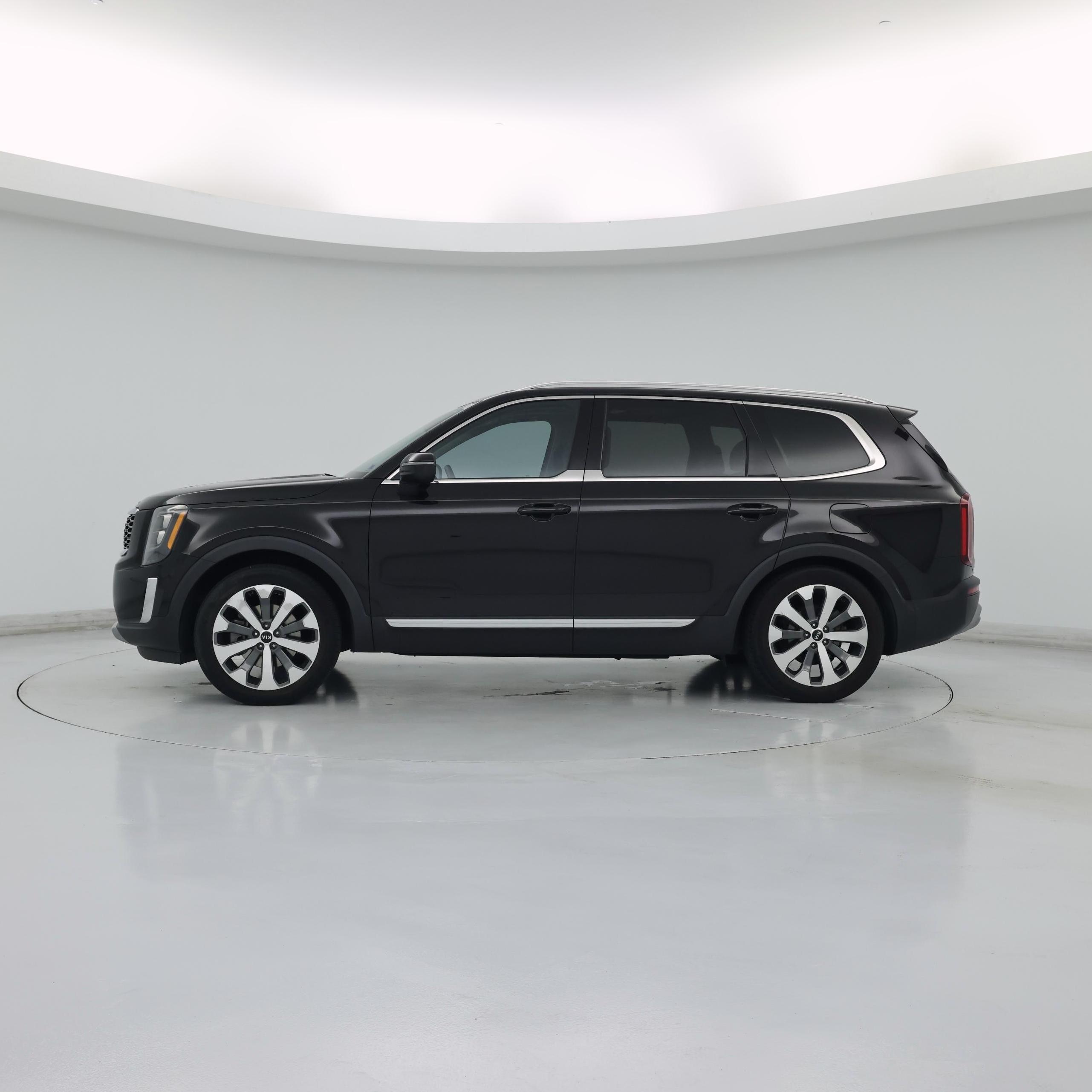 Thumbnail: 2021 Kia Telluride - 3