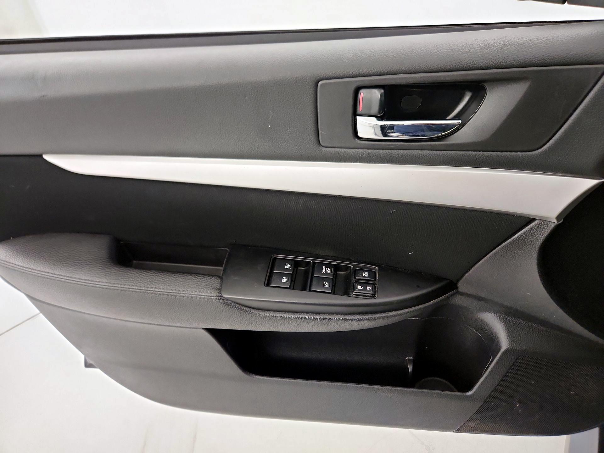 Thumbnail: 2014 Subaru Legacy - 12