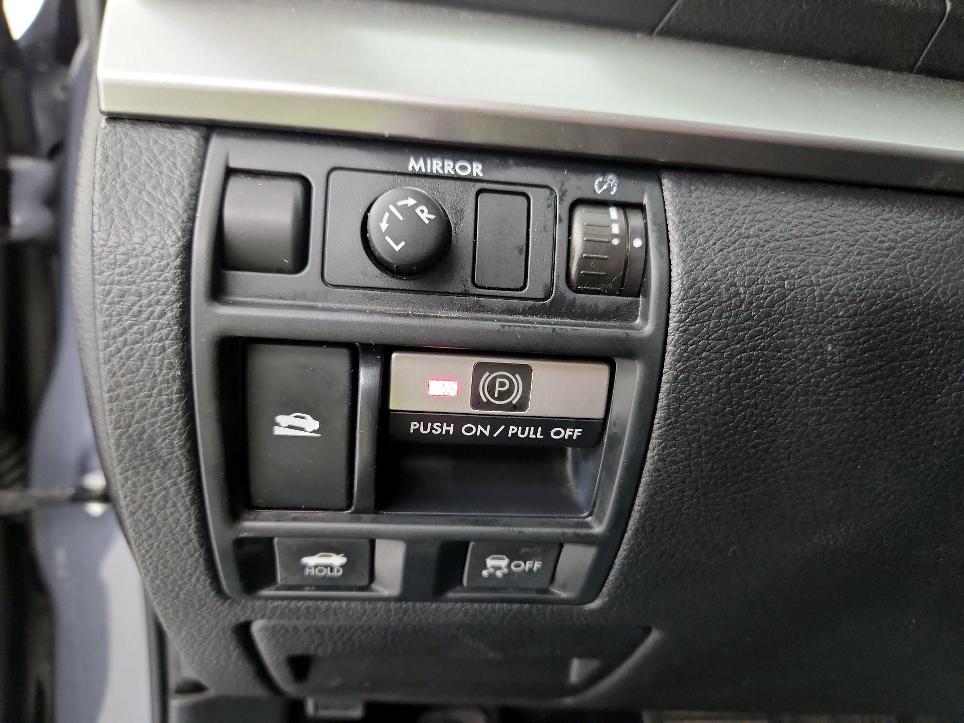 Thumbnail: 2014 Subaru Legacy - 13