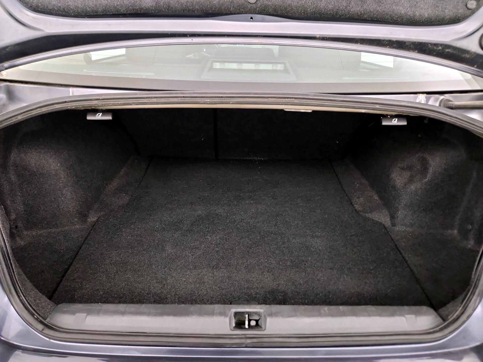 Thumbnail: 2014 Subaru Legacy - 19