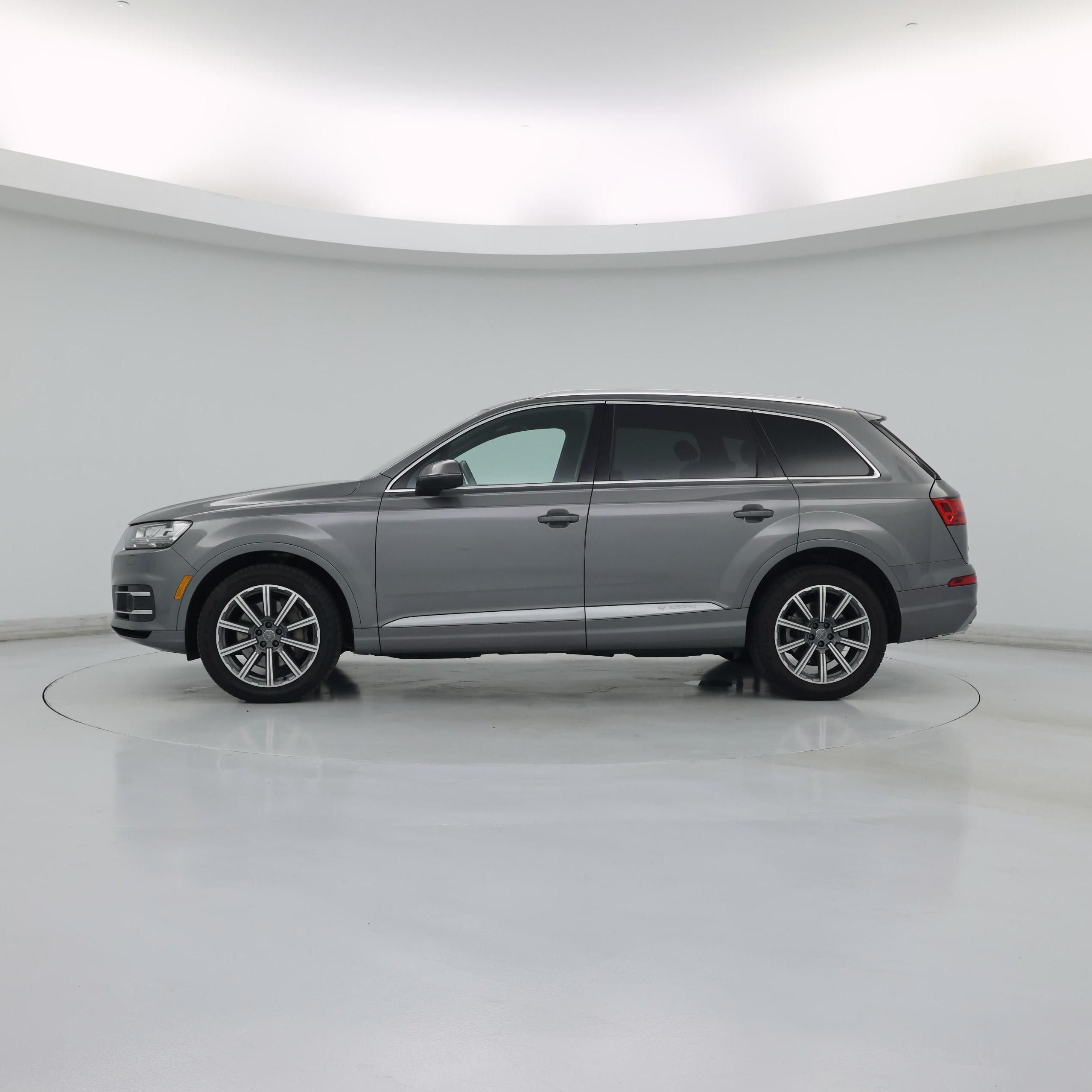 Thumbnail: 2018 Audi Q7 - 3
