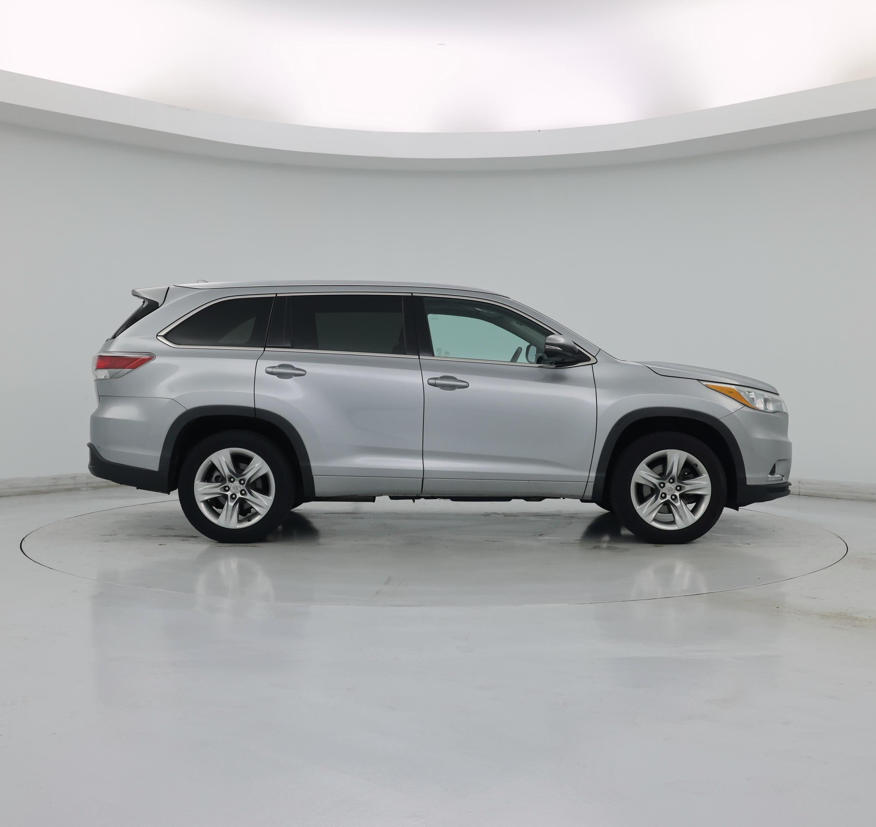 Thumbnail: 2015 Toyota Highlander - 7