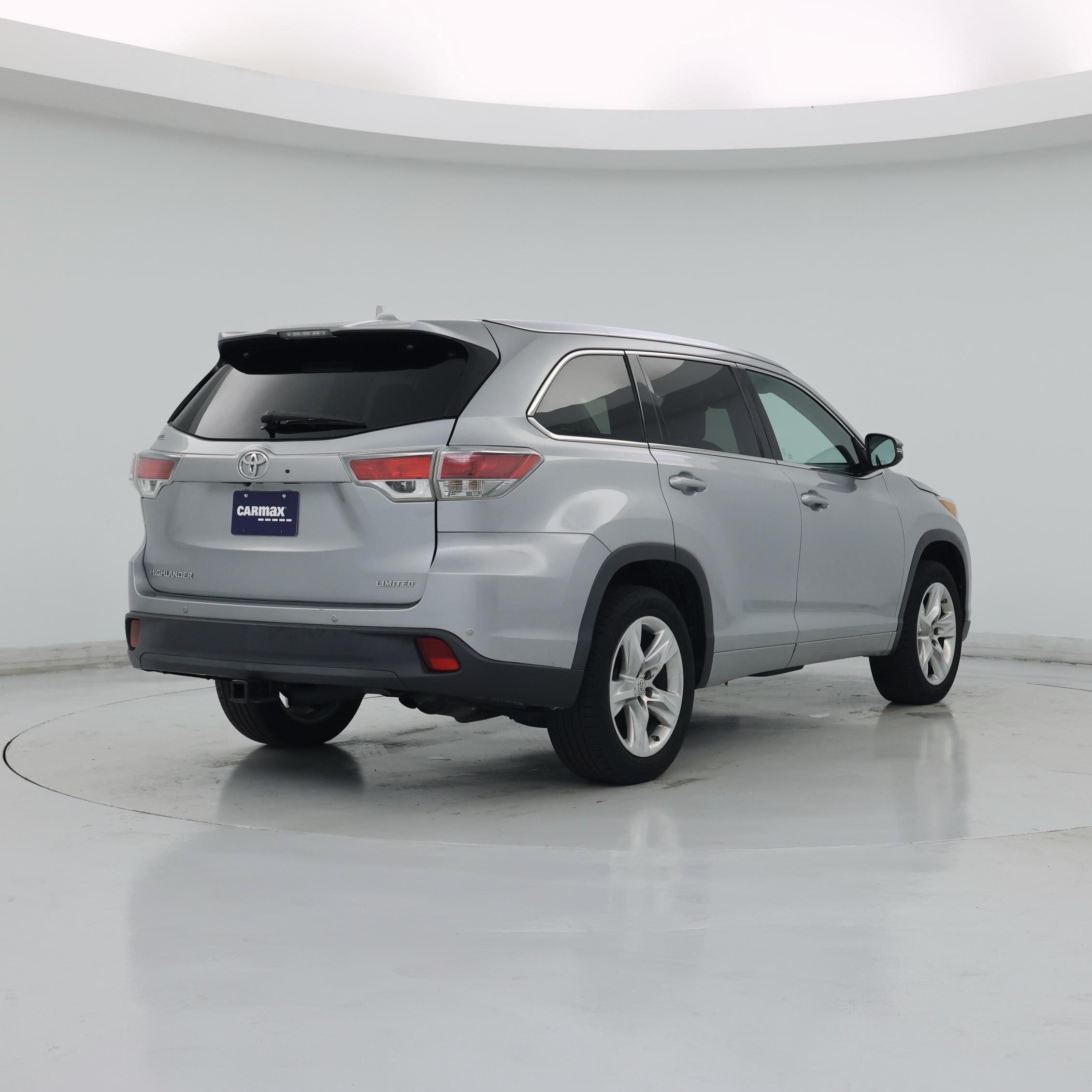 Thumbnail: 2015 Toyota Highlander - 8