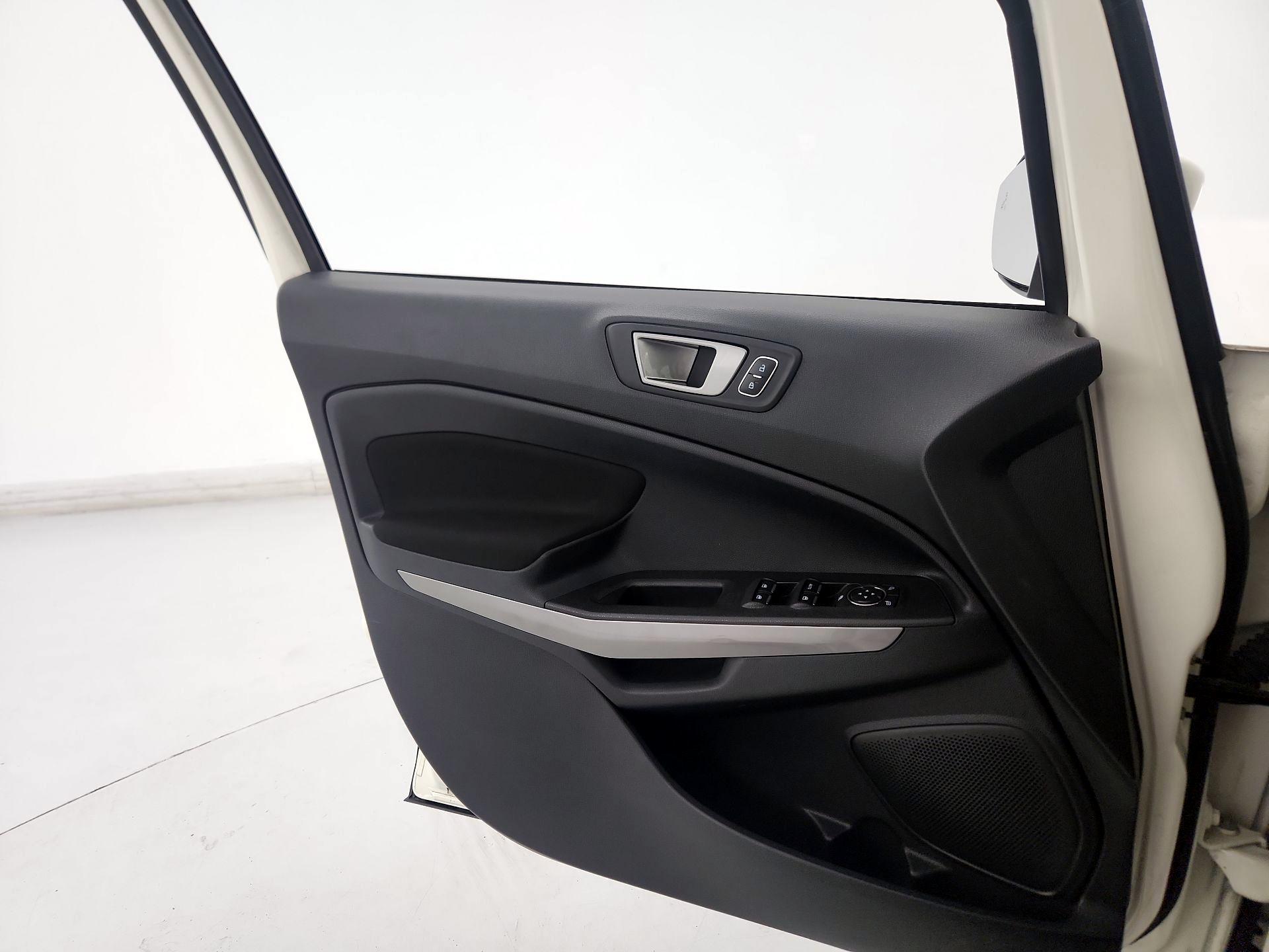 Thumbnail: 2022 Ford EcoSport - 12