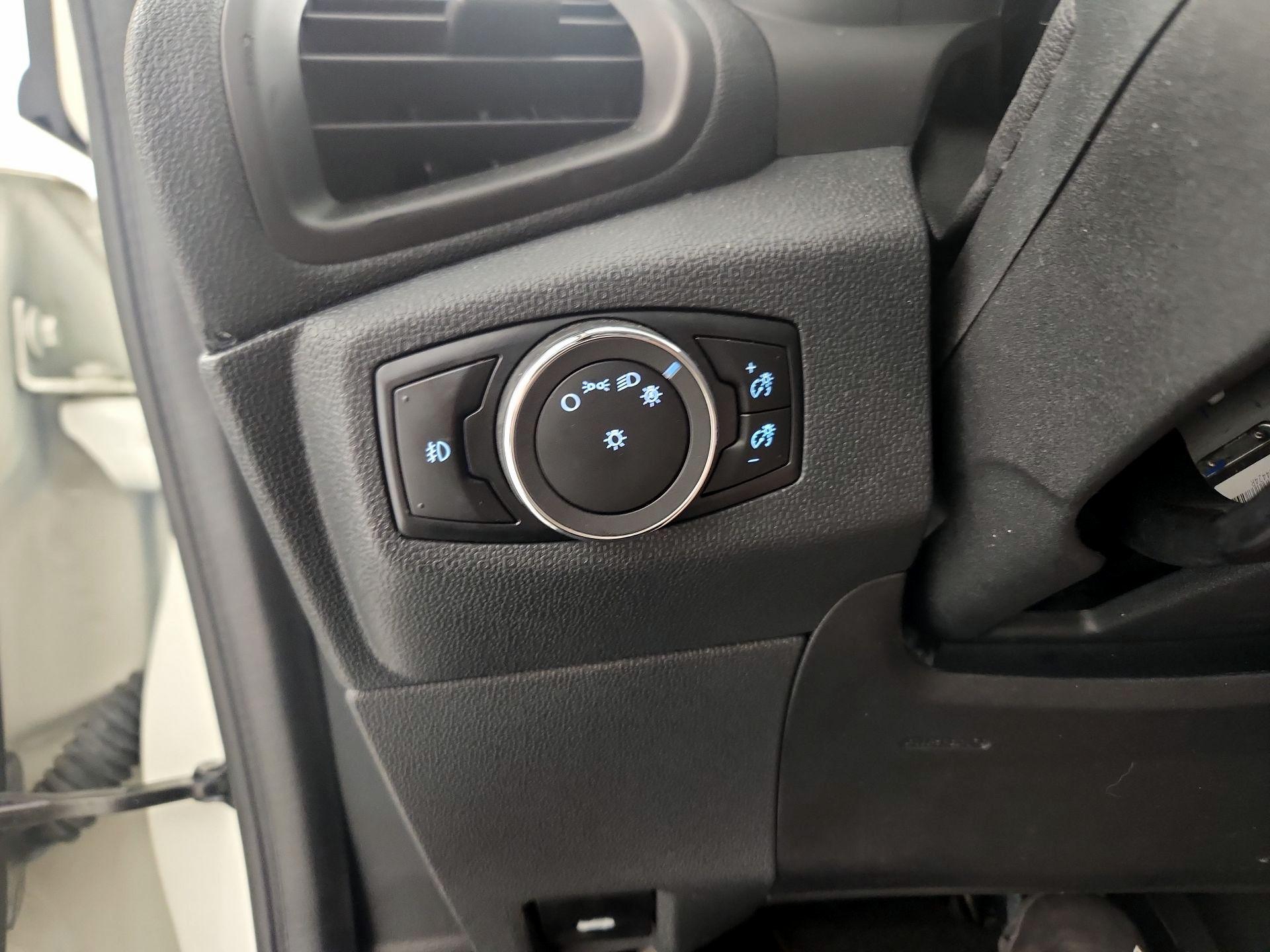 Thumbnail: 2022 Ford EcoSport - 13