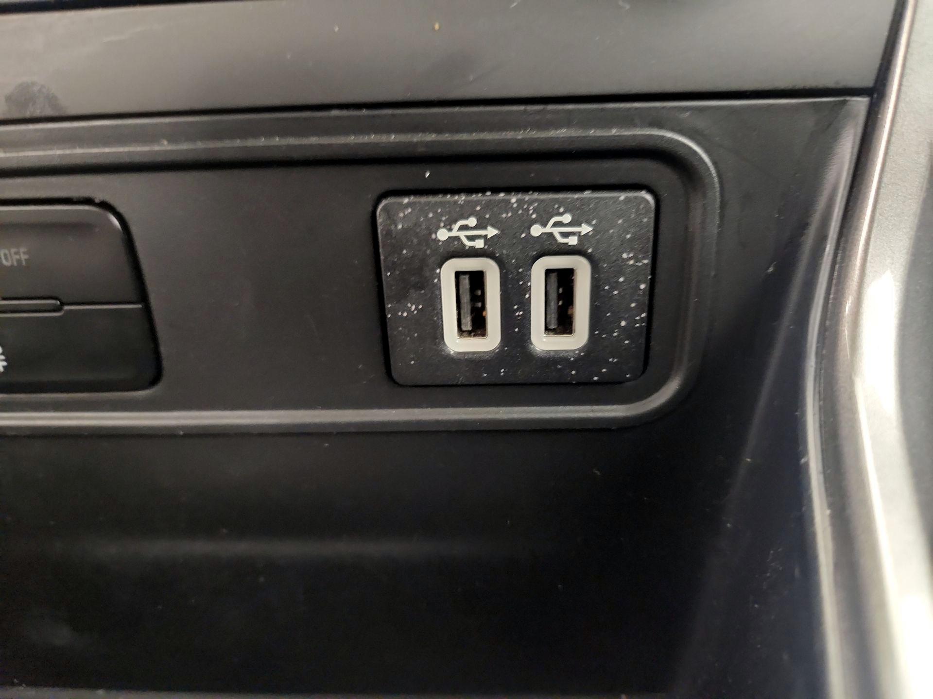 Thumbnail: 2022 Ford EcoSport - 19