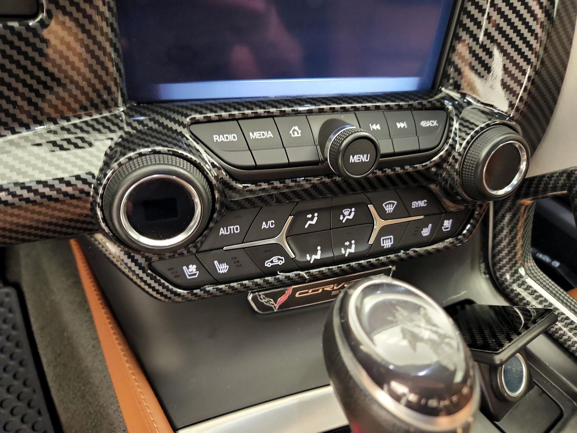 Thumbnail: 2017 Chevrolet Corvette - 17