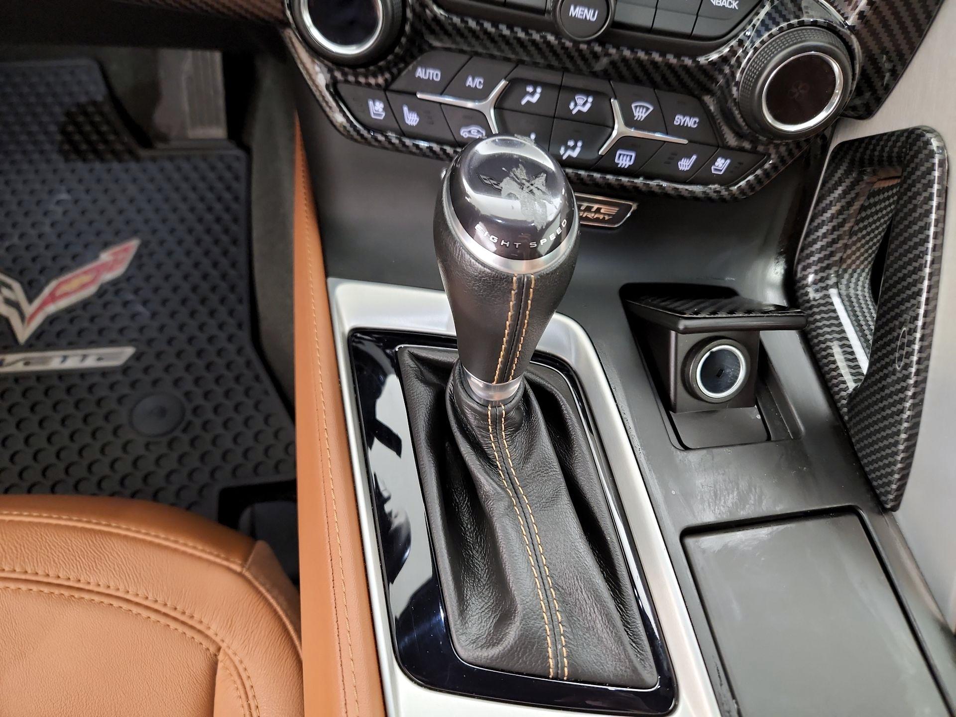 Thumbnail: 2017 Chevrolet Corvette - 18