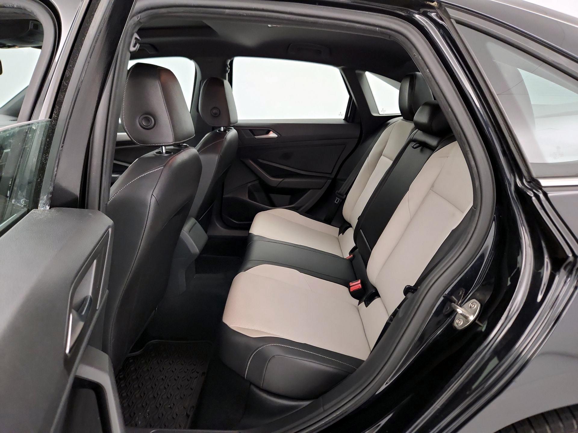 Thumbnail: 2019 Volkswagen Jetta - 20