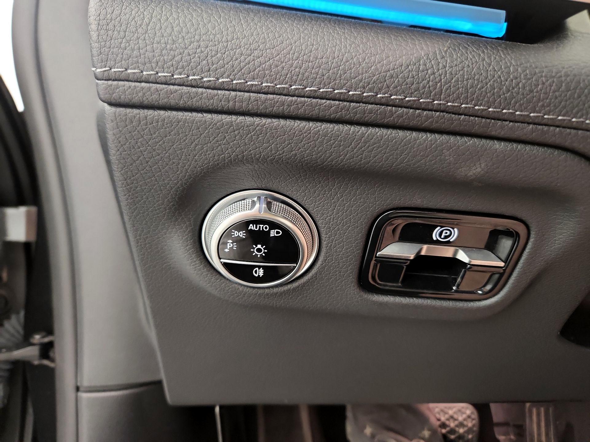 Thumbnail: 2022 Mercedes-Benz EQS - 13