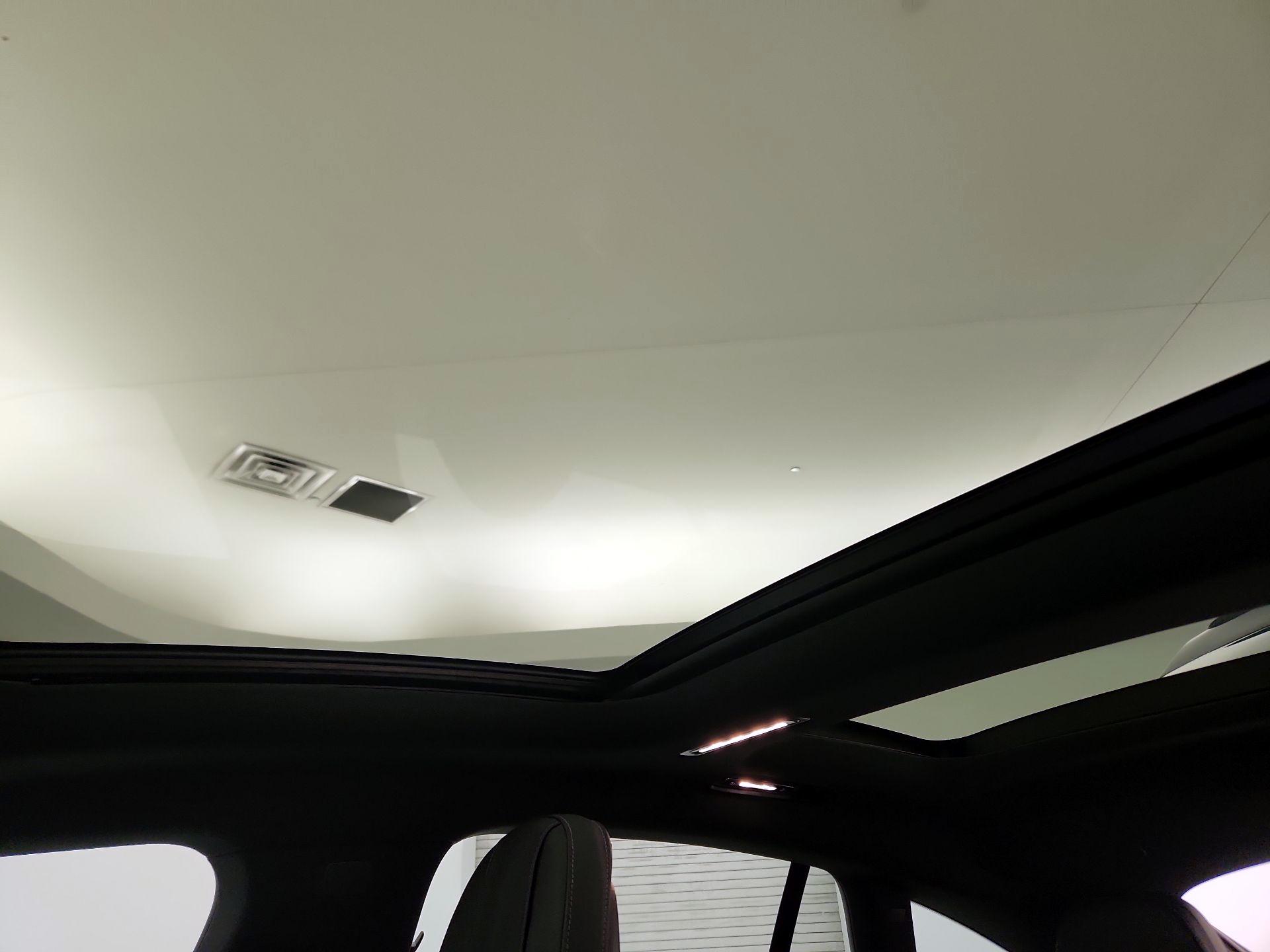 Thumbnail: 2022 Mercedes-Benz EQS - 19