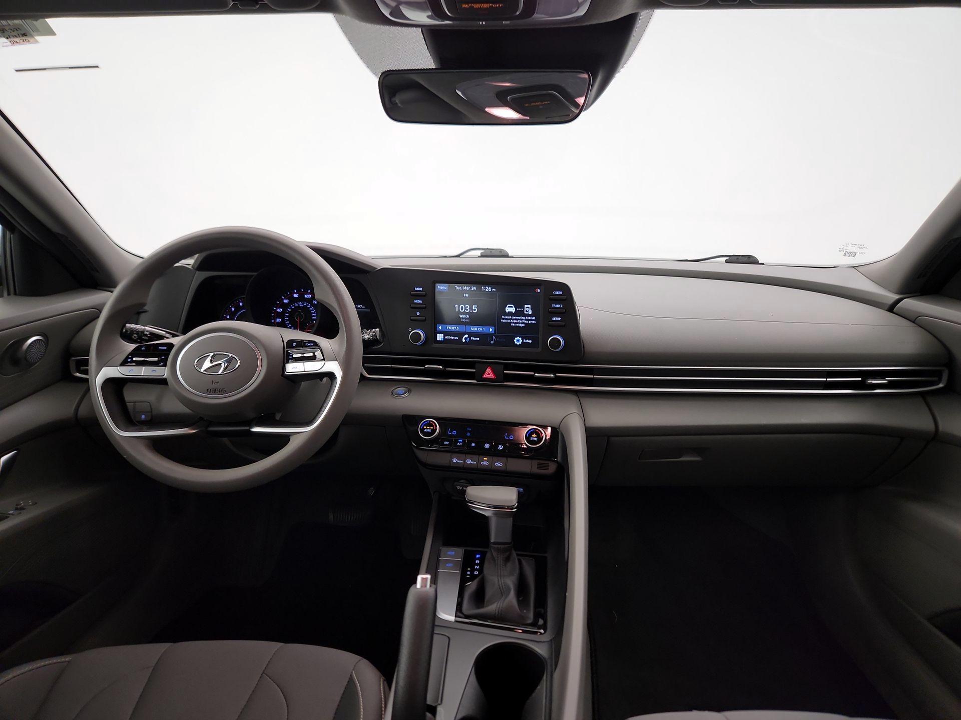Thumbnail: 2021 Hyundai Elantra - 9