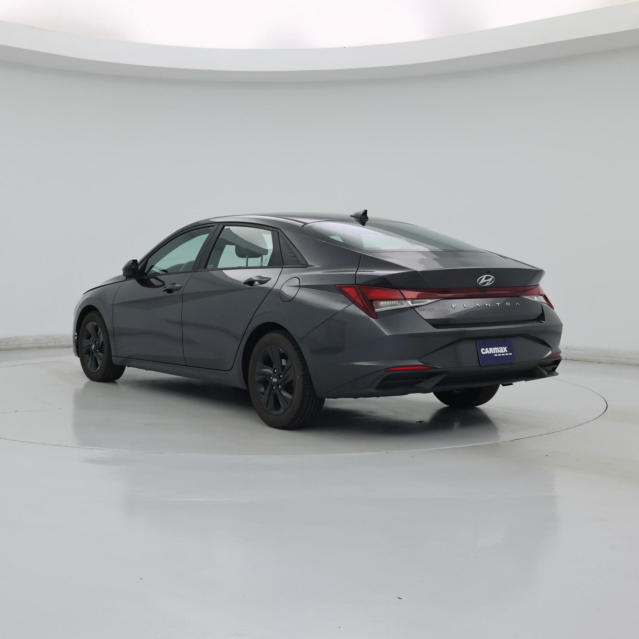 Thumbnail: 2021 Hyundai Elantra - 2