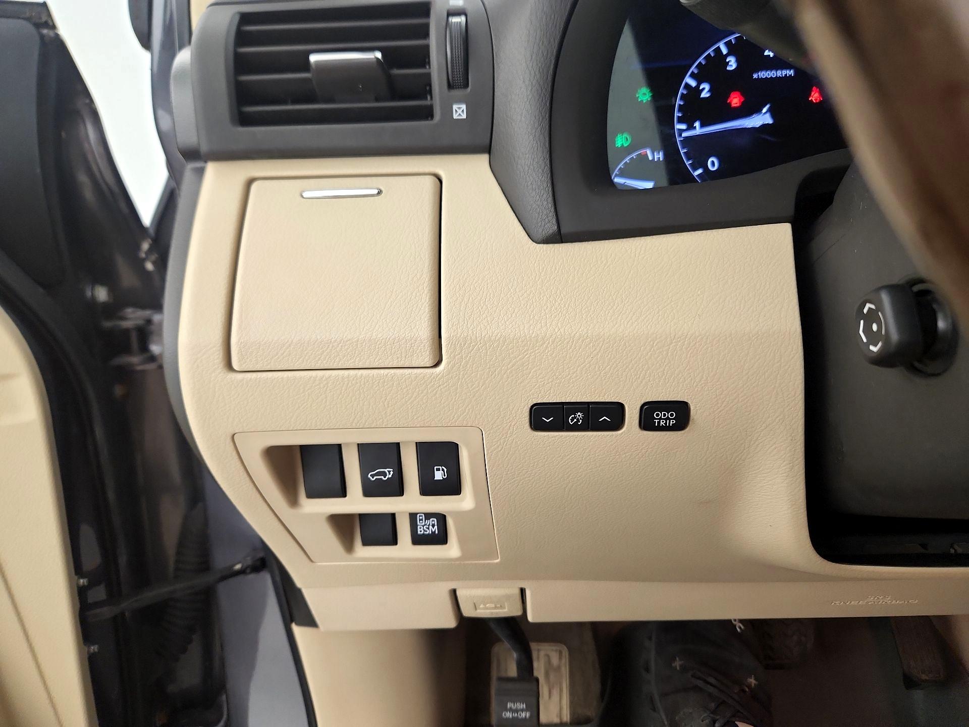 Thumbnail: 2015 Lexus RX - 13