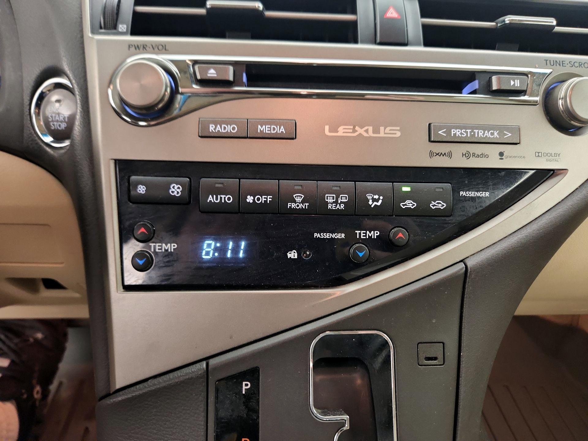 Thumbnail: 2015 Lexus RX - 16