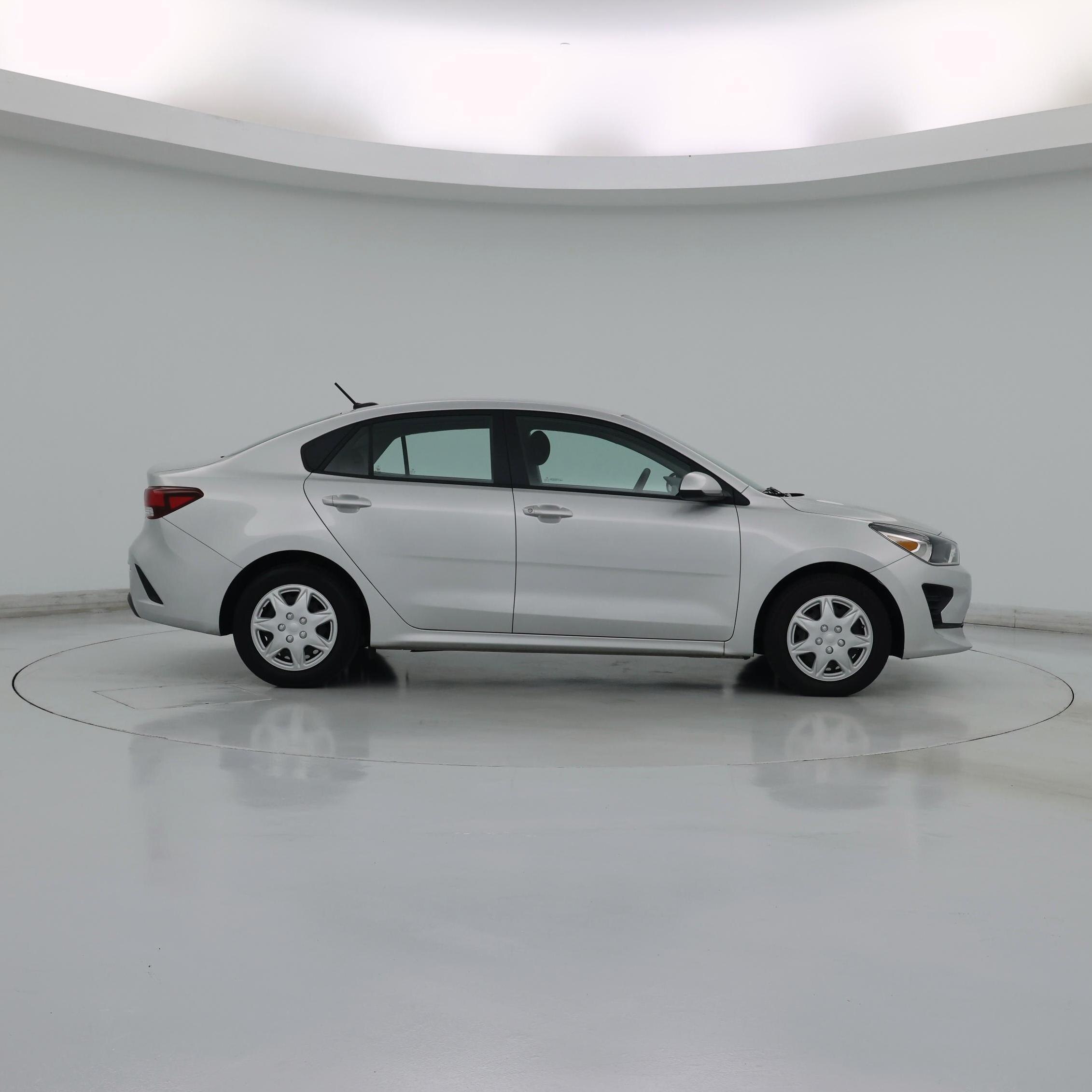 Thumbnail: 2022 Kia Rio - 7